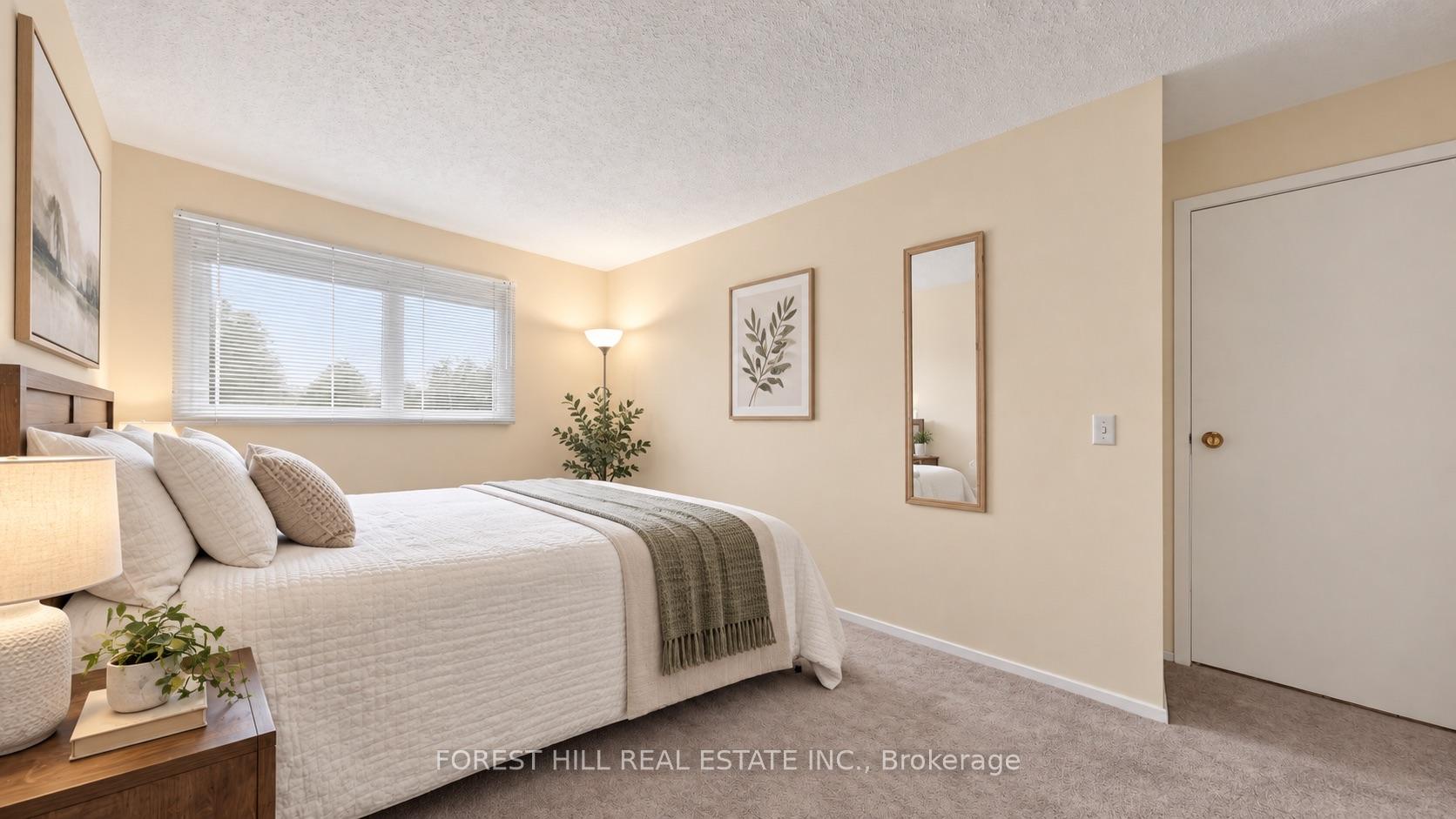 Photo 13 of 35 Treetops Court, Scarborough, Milliken — HOMEH
