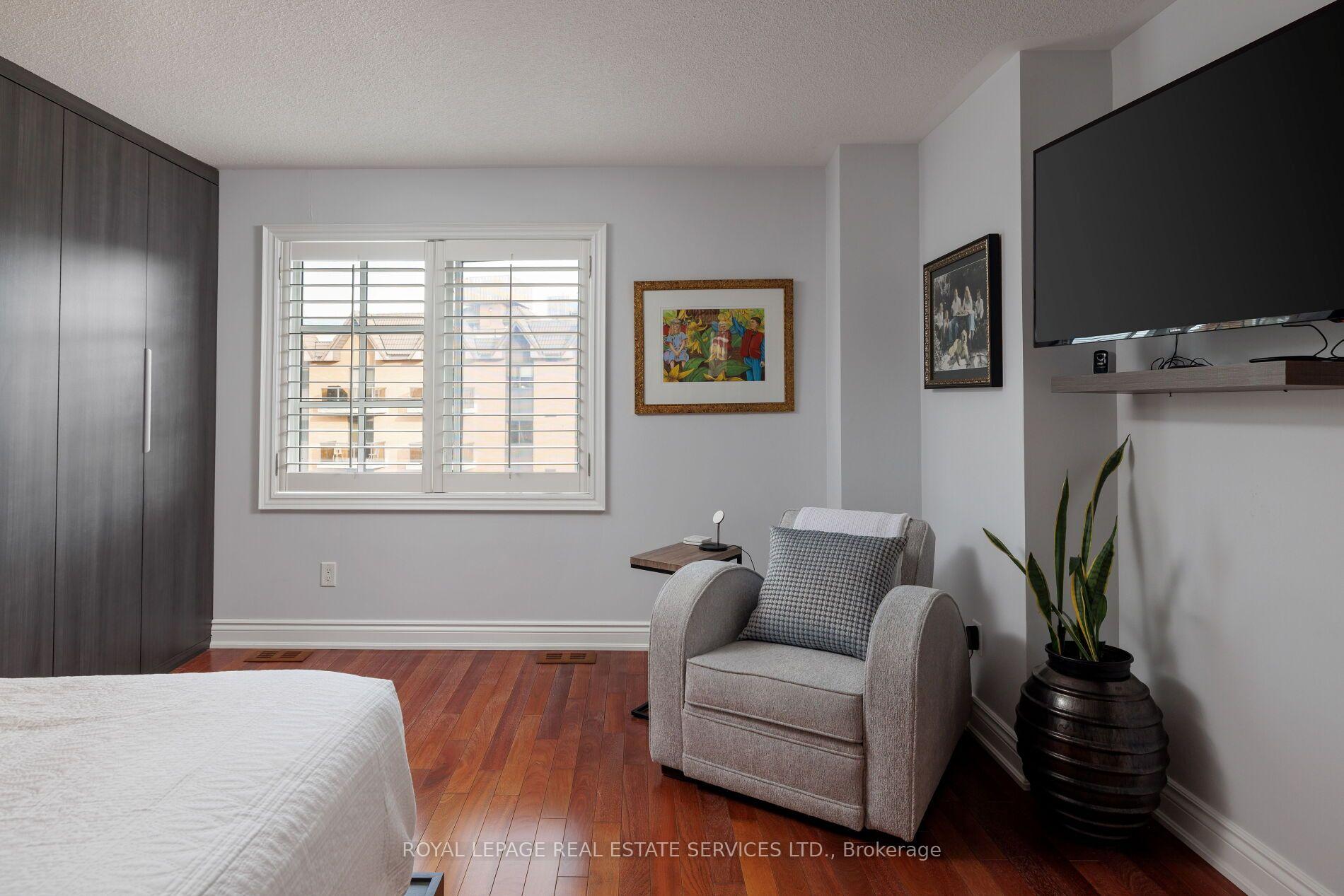Photo 17 of Unit 7, 120 Bronte Road, Oakville, Bronte — HOMEH