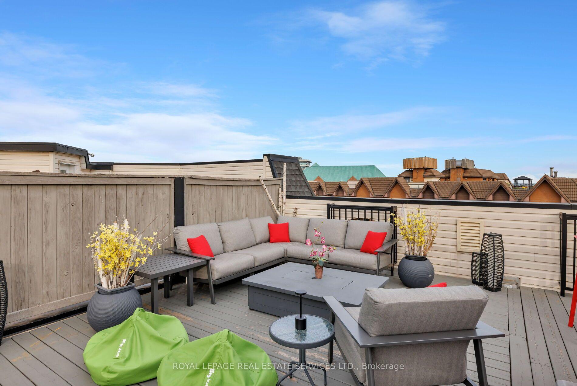 Photo 26 of Unit 7, 120 Bronte Road, Oakville, Bronte — HOMEH