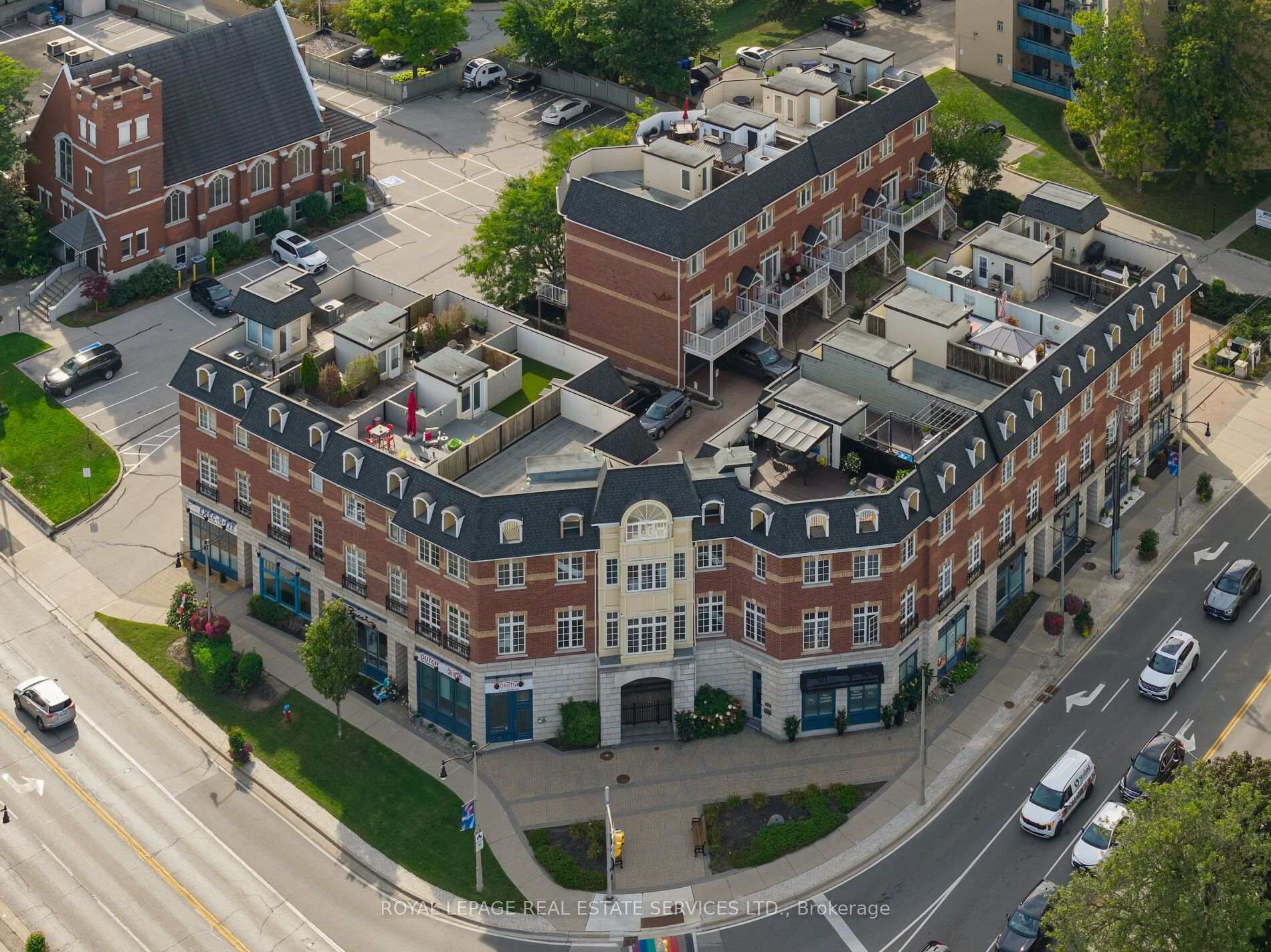 Photo 45 of Unit 7, 120 Bronte Road, Oakville, Bronte — HOMEH