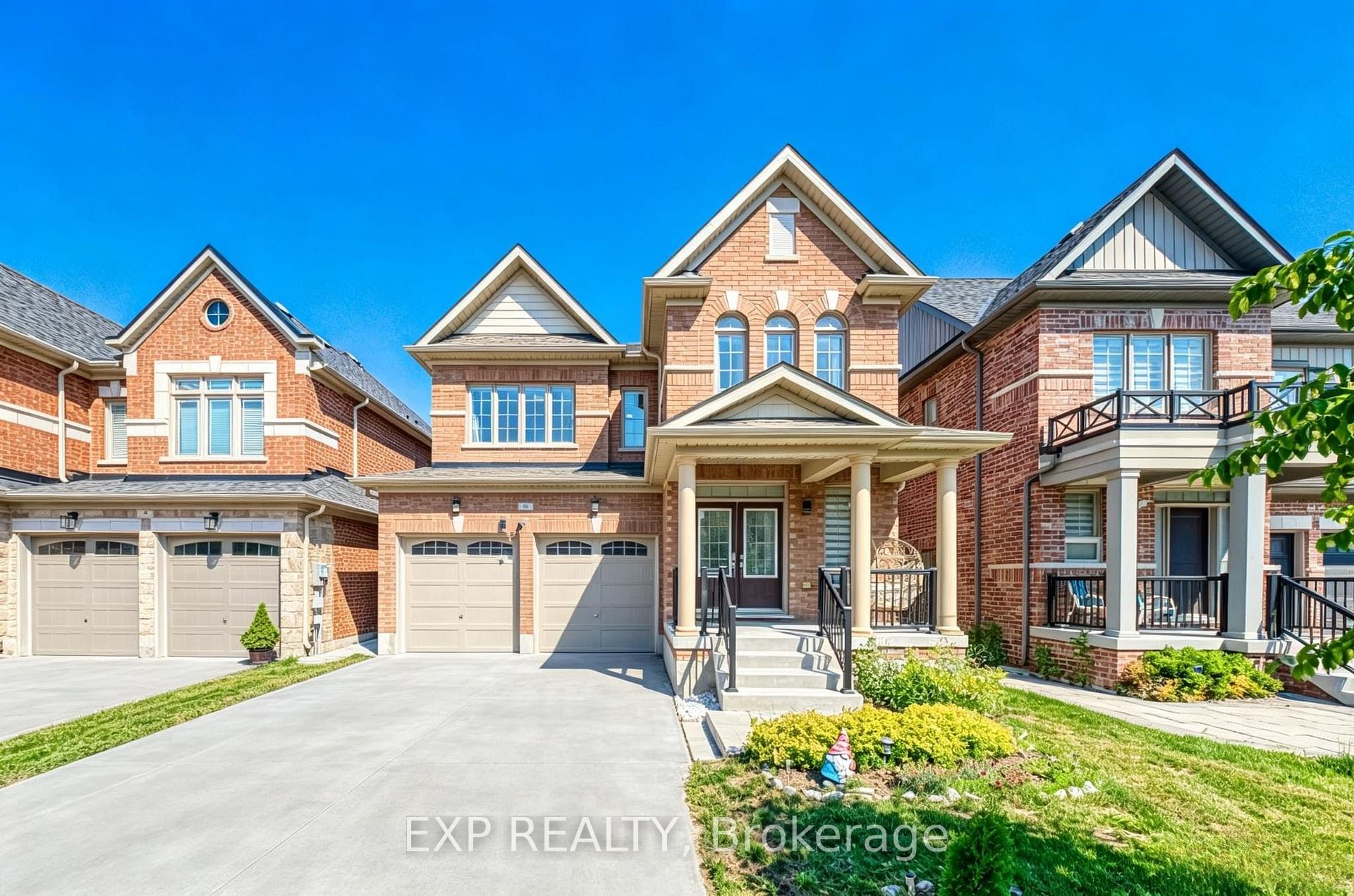 Photo 1 of 8 Prosperity Way, East Gwillimbury, Holland Landing — HOMEH