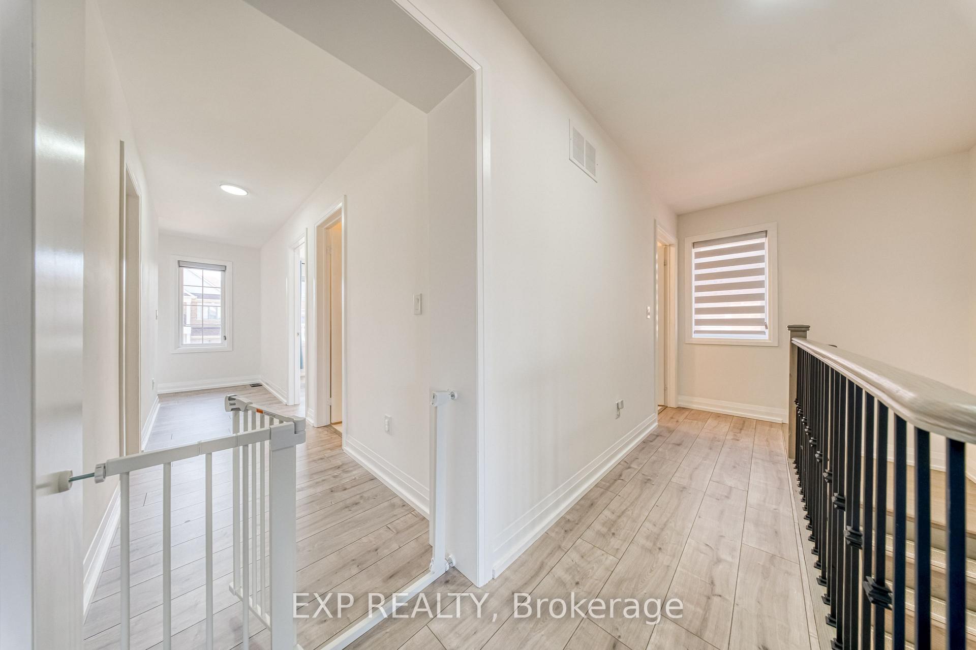 Photo 21 of 8 Prosperity Way, East Gwillimbury, Holland Landing — HOMEH