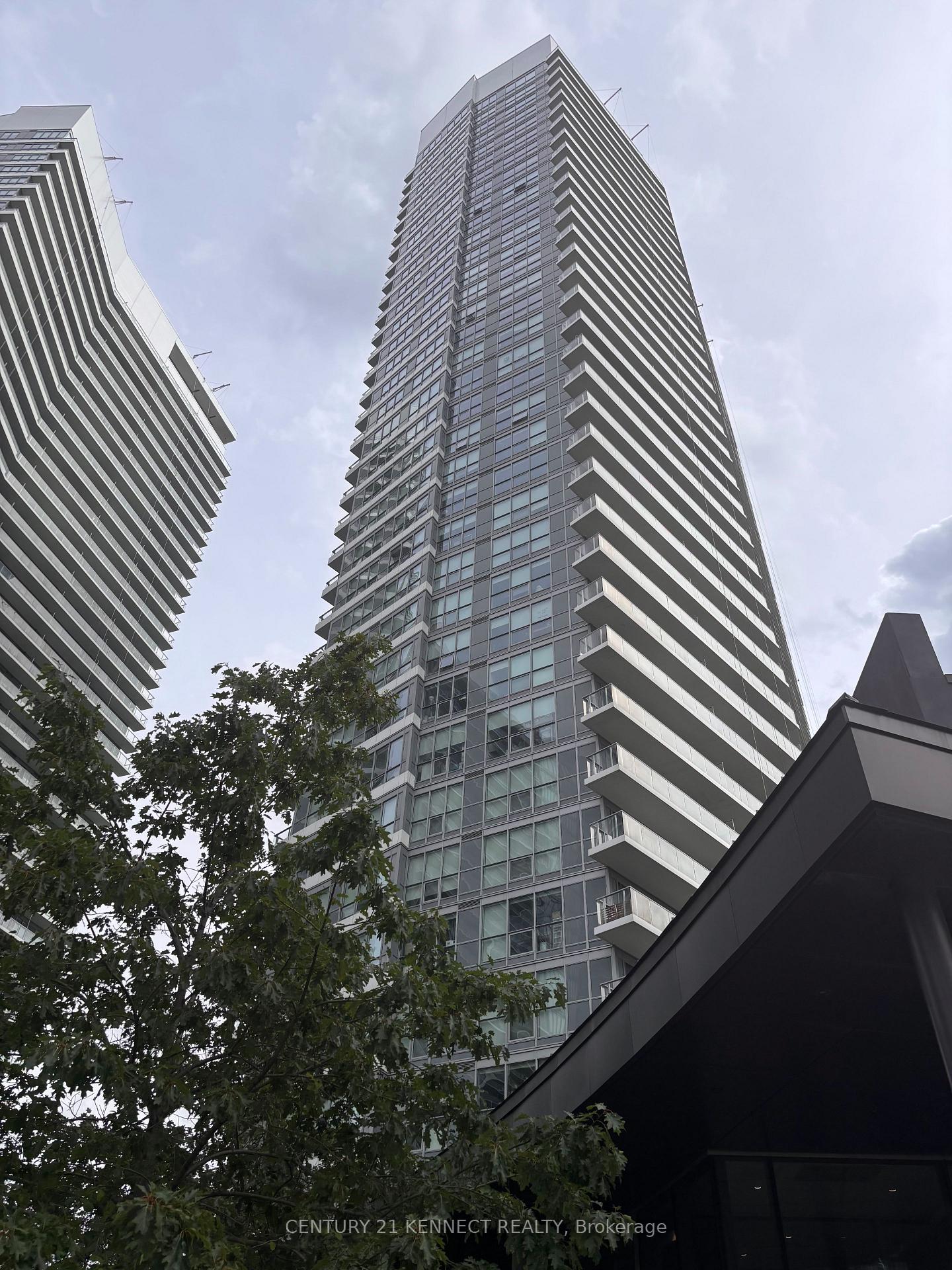 Photo 1 of Unit 2107, 115 Mcmahon Drive, North York, Bayview Village — HOMEH