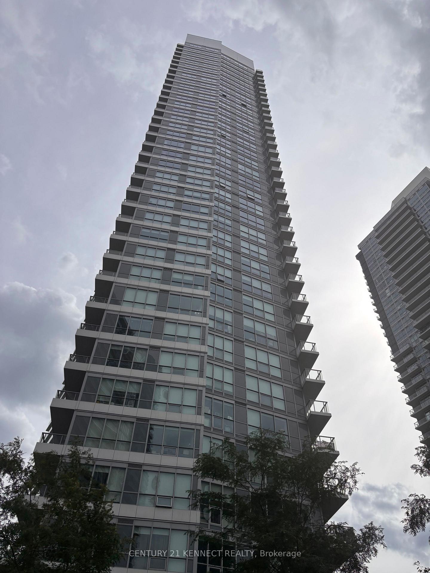 Photo 16 of Unit 2107, 115 Mcmahon Drive, North York, Bayview Village — HOMEH