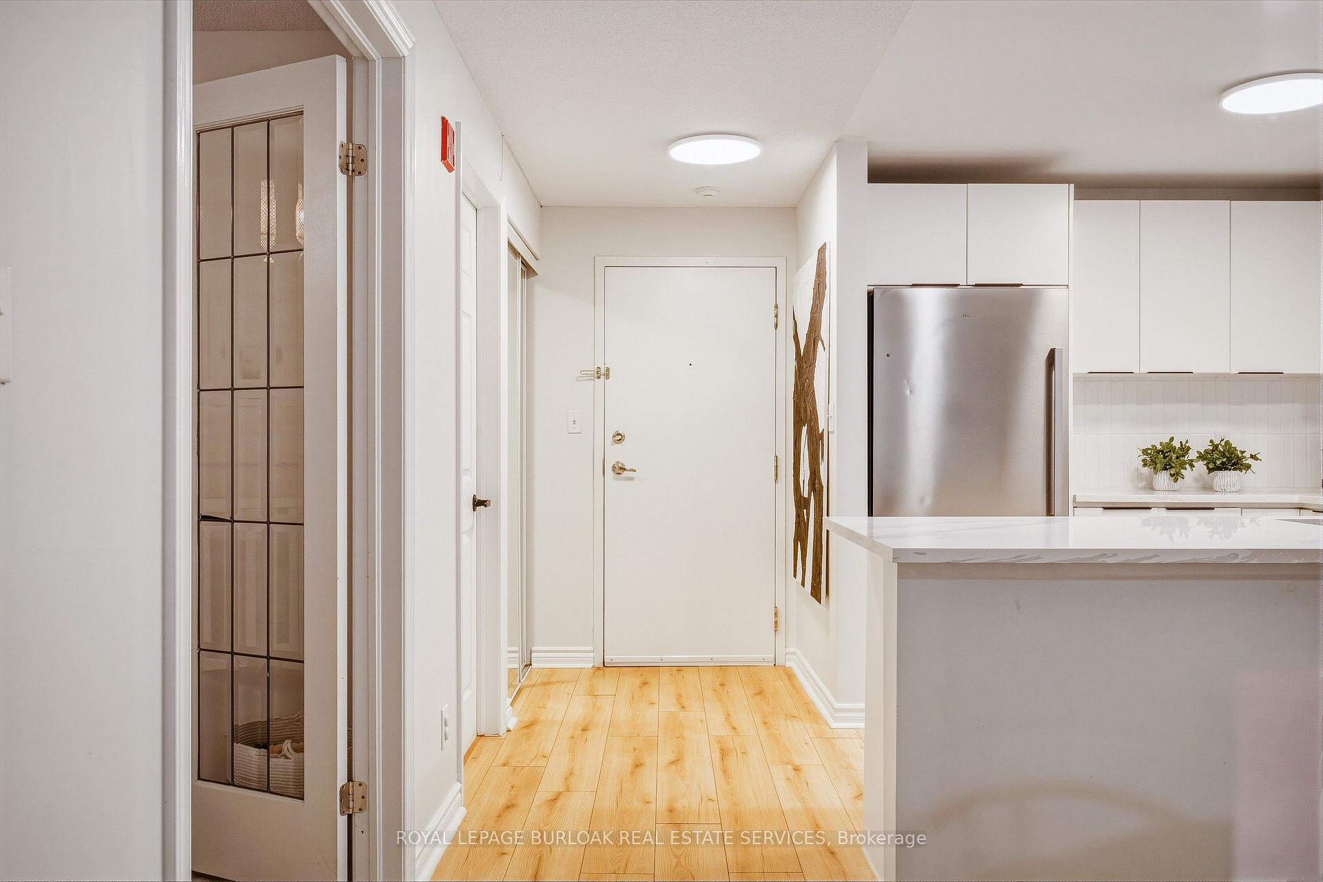 Photo 4 of Unit 111, 262 Dundas Street E, Hamilton, Waterdown — HOMEH