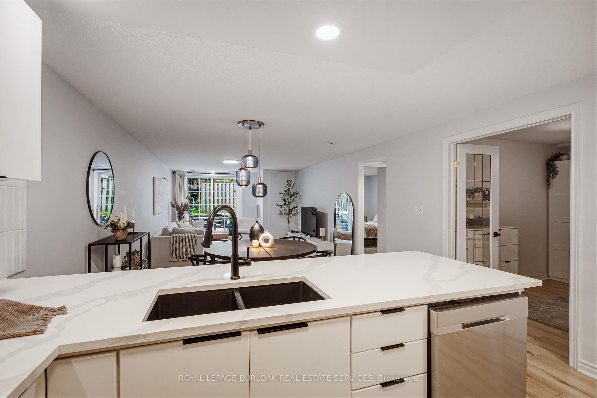 Photo 10 of Unit 111, 262 Dundas Street E, Hamilton, Waterdown — HOMEH