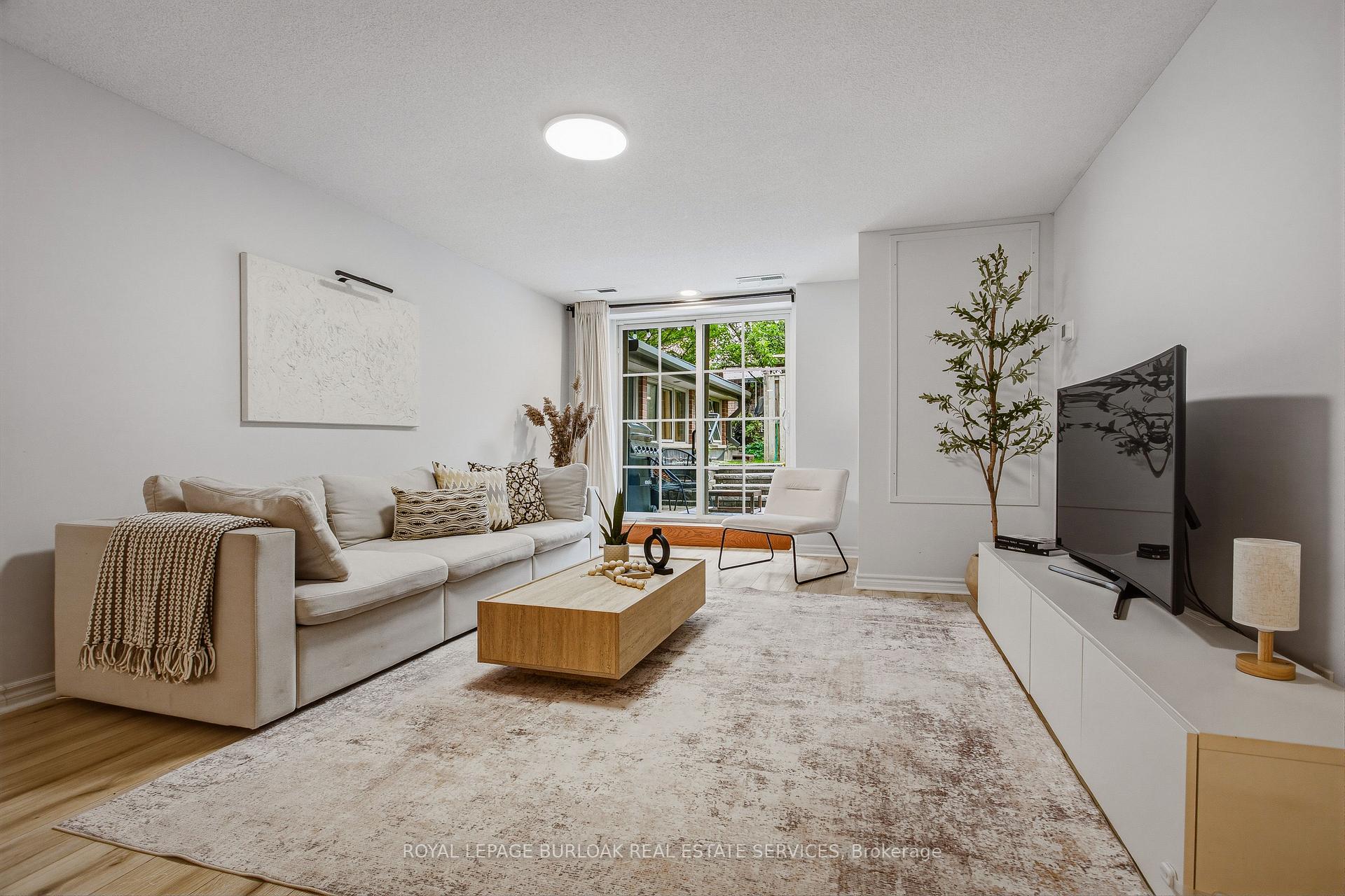 Photo 14 of Unit 111, 262 Dundas Street E, Hamilton, Waterdown — HOMEH