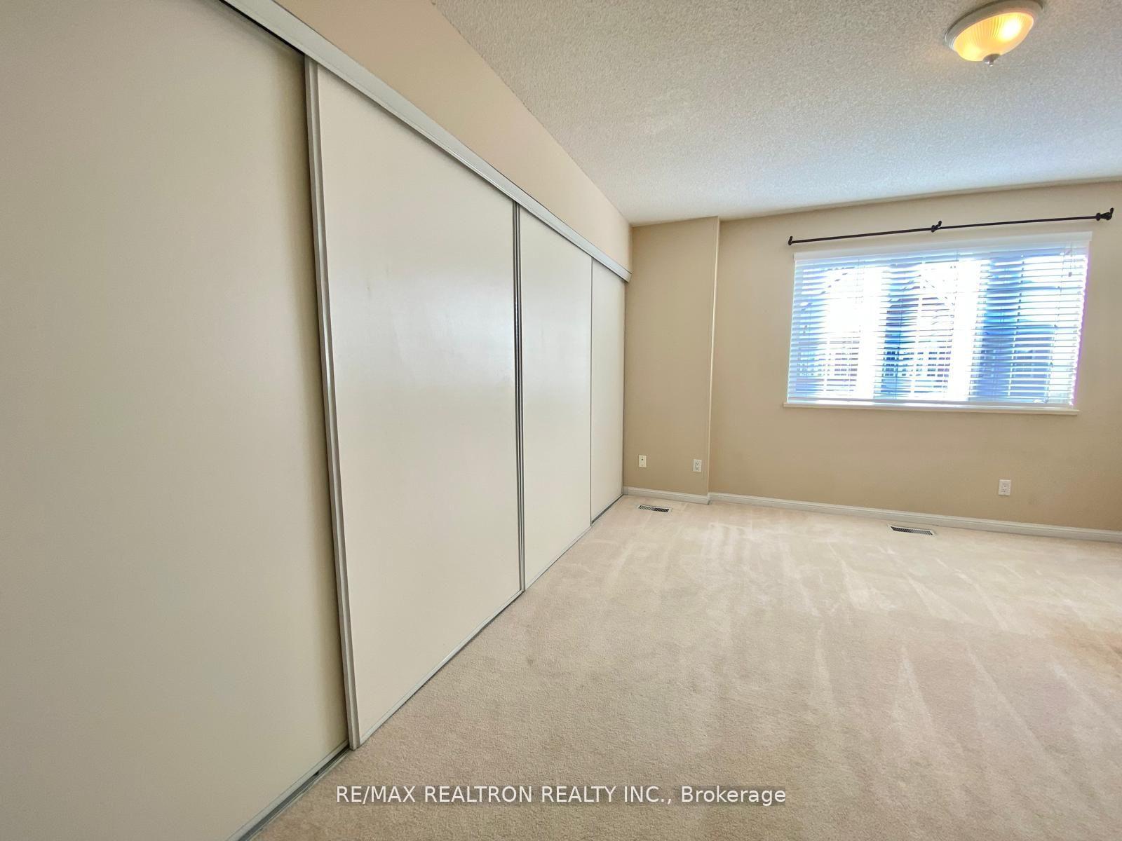 Photo 7 of 503 Grandview Way, North York, Willowdale East — HOMEH