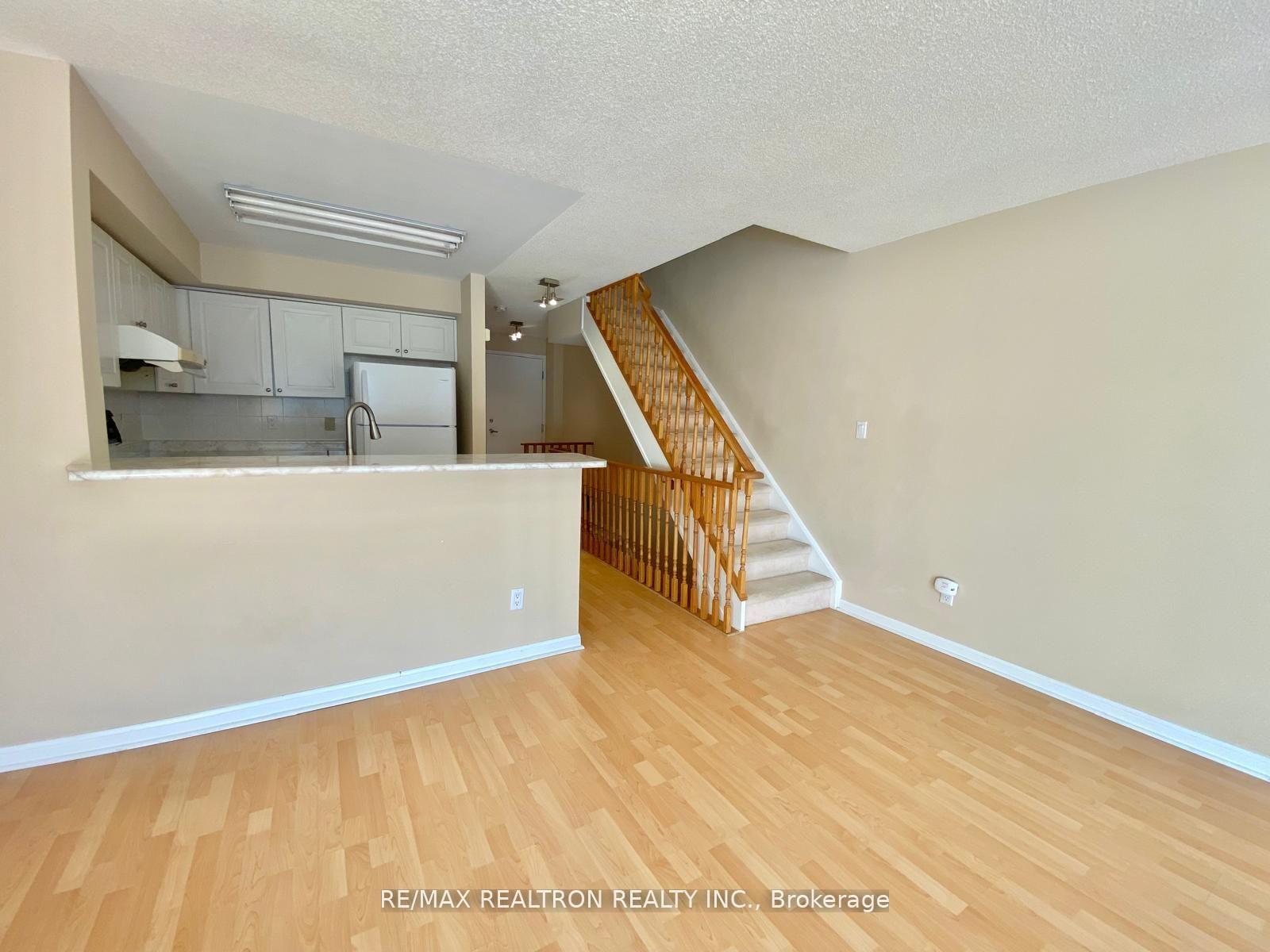 Photo 13 of 503 Grandview Way, North York, Willowdale East — HOMEH