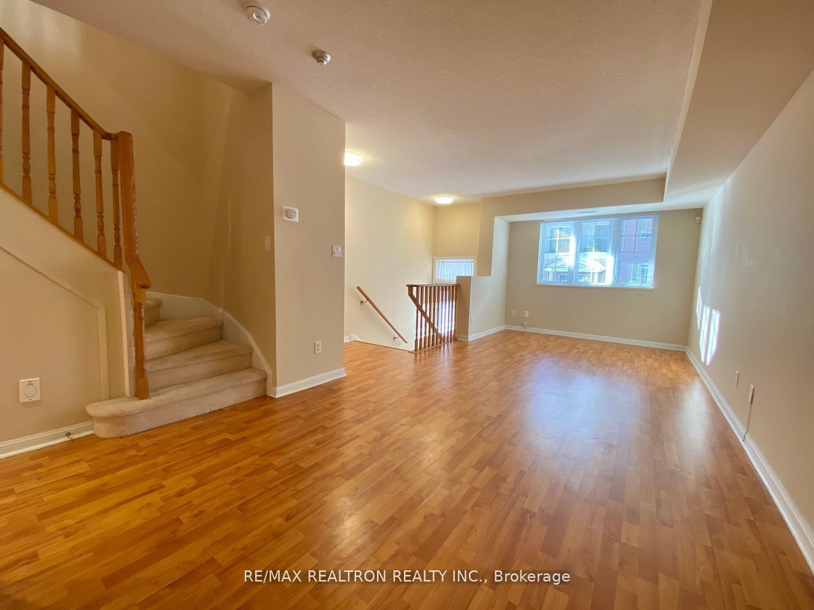 Photo 15 of 503 Grandview Way, North York, Willowdale East — HOMEH
