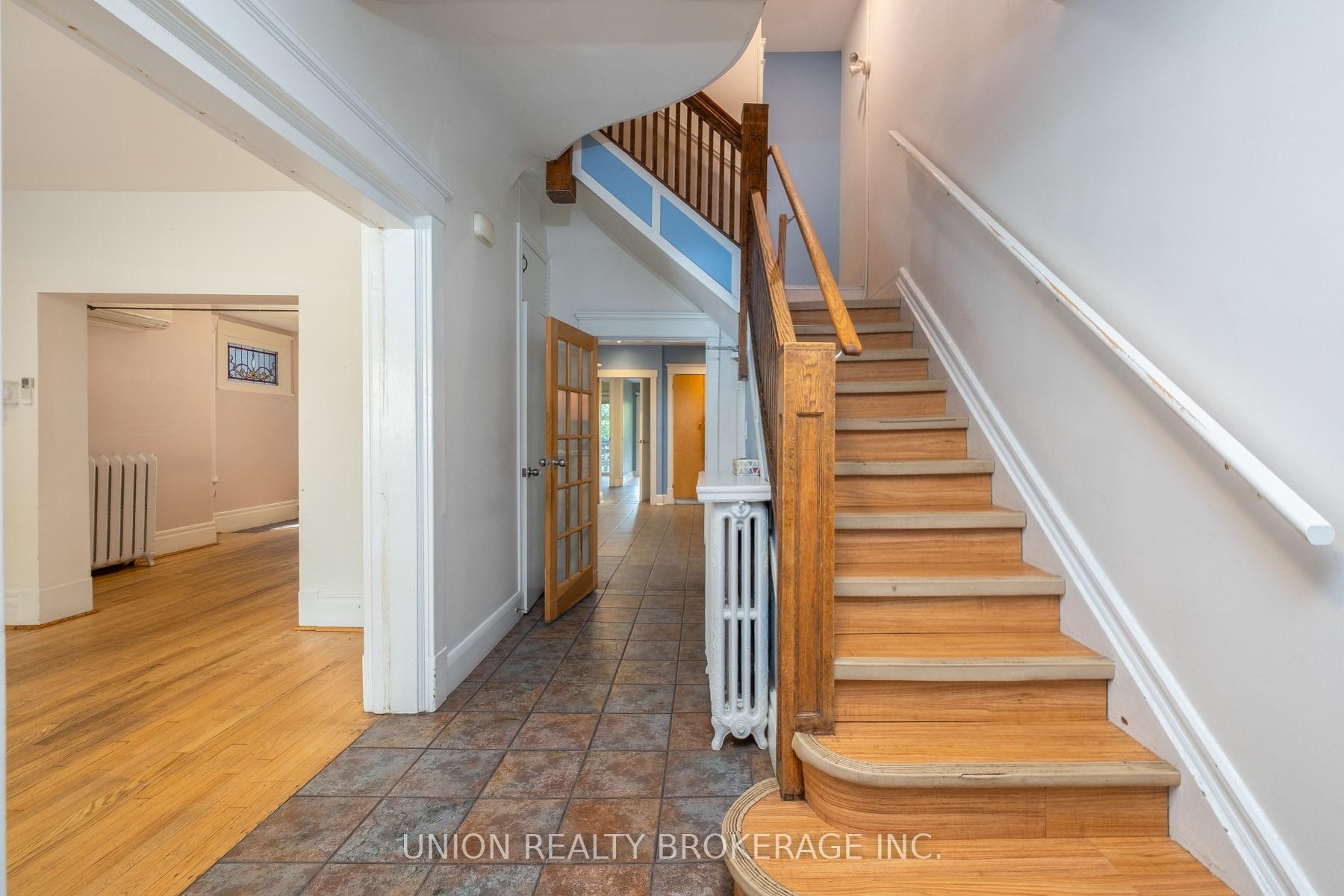 Photo 2 of 9 Simpson Avenue, Toronto, South Riverdale — HOMEH