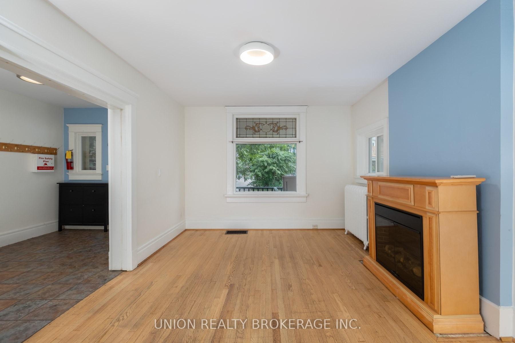 Photo 3 of 9 Simpson Avenue, Toronto, South Riverdale — HOMEH