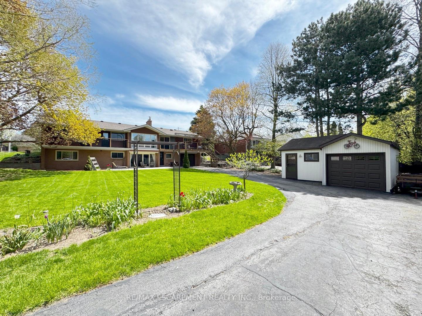 Photo 44 of 81 Thomson Drive, Hamilton, Waterdown — HOMEH