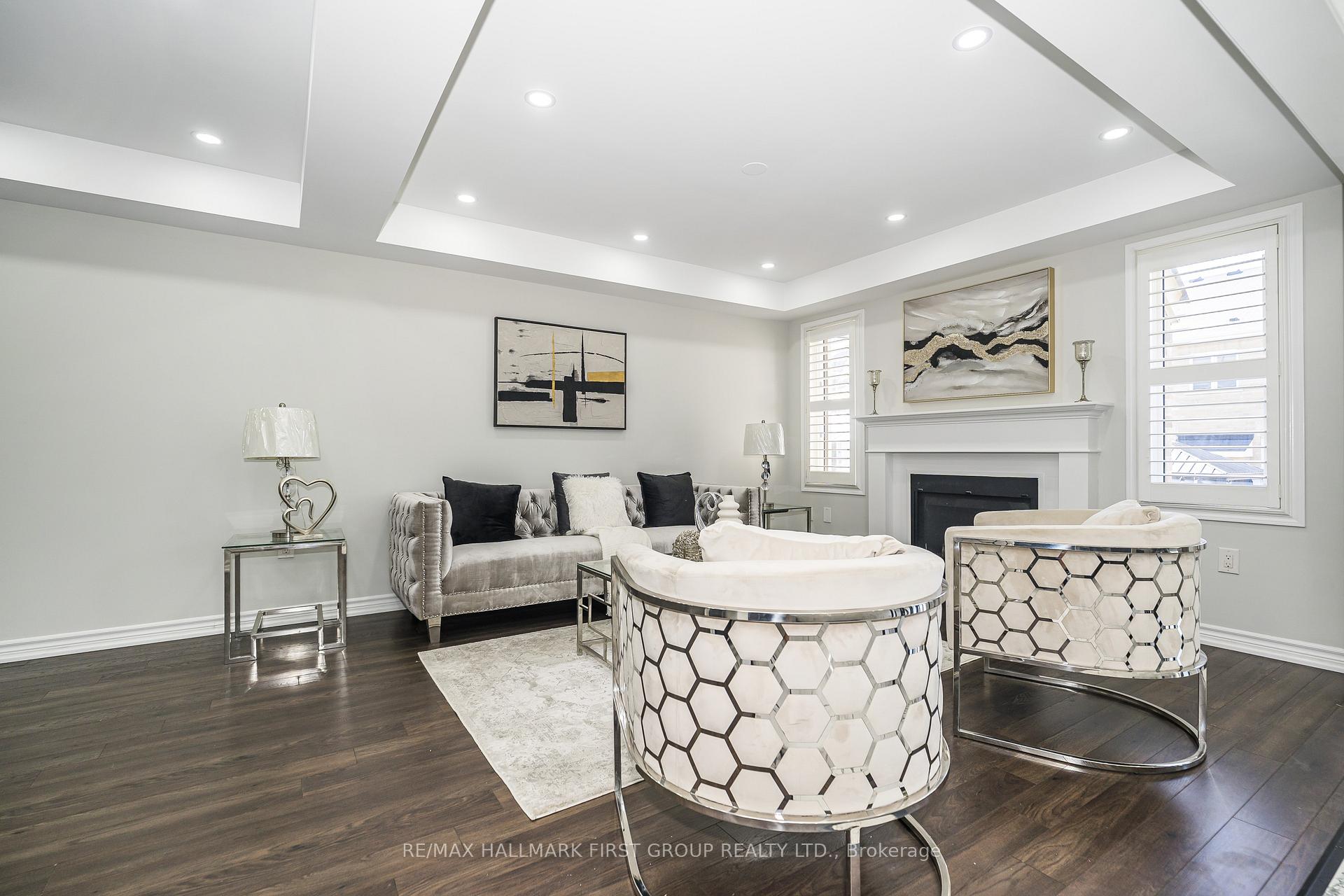 Photo 6 of 1019 Dragonfly Avenue, Pickering, Rural Pickering — HOMEH