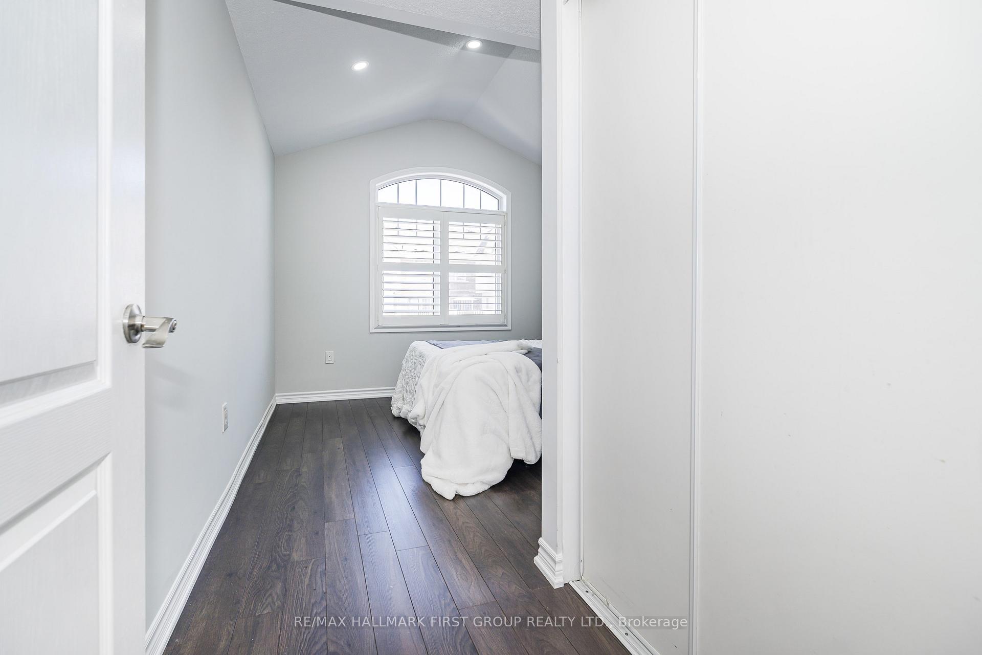 Photo 29 of 1019 Dragonfly Avenue, Pickering, Rural Pickering — HOMEH