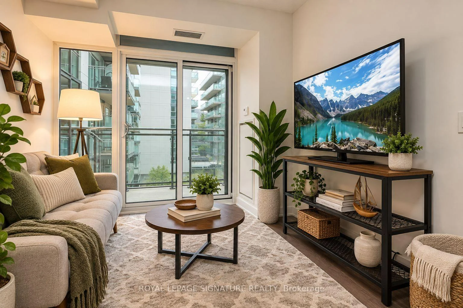 Photo 10 of Unit 1102, 525 Adelaide Street W, Toronto, Waterfront Communities — HOMEH