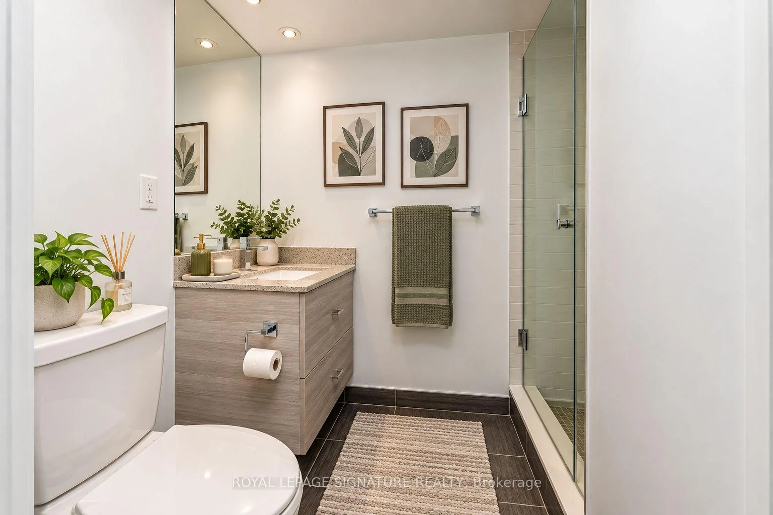 Photo 15 of Unit 1102, 525 Adelaide Street W, Toronto, Waterfront Communities — HOMEH