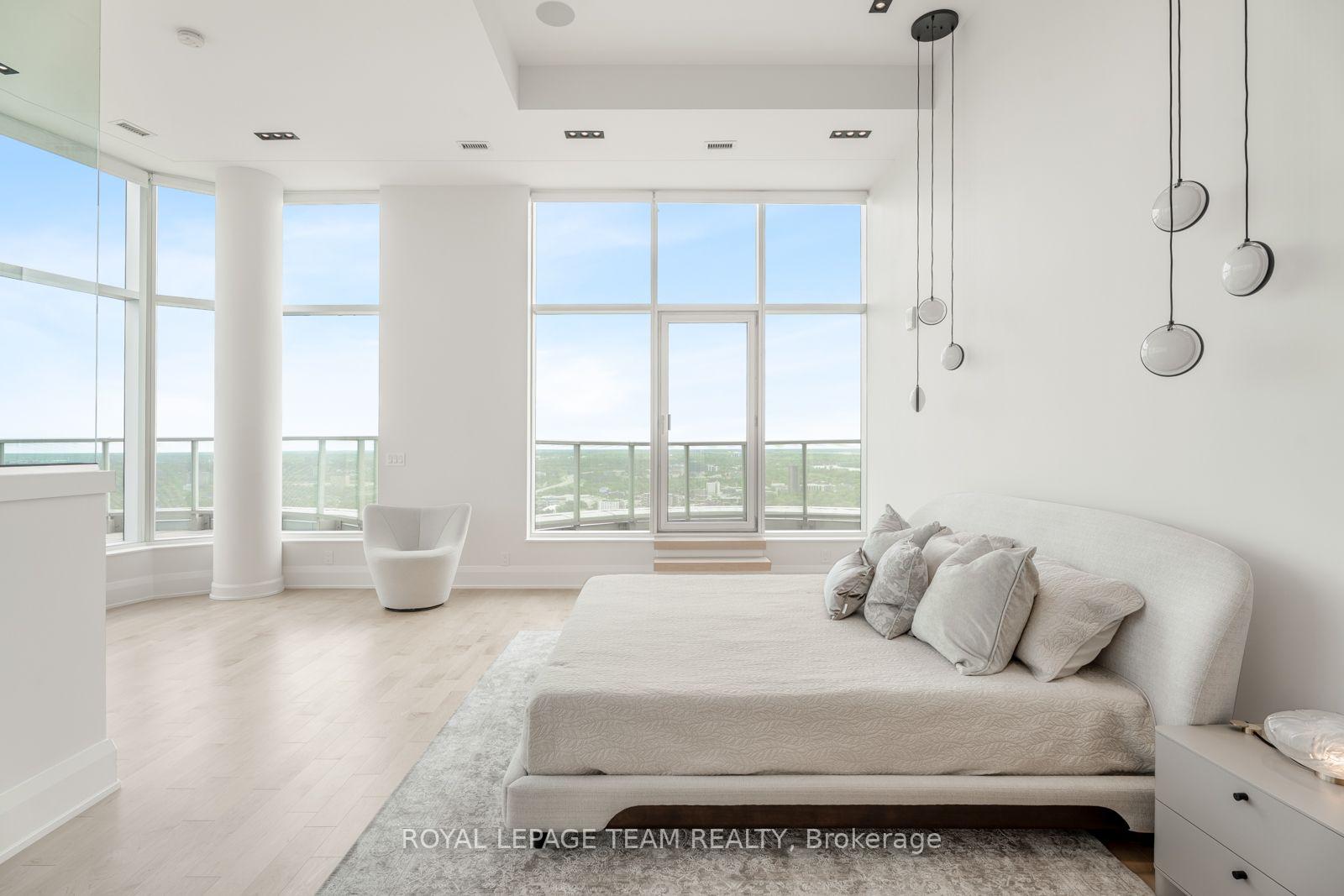Photo 36 of Unit 4502, 805 Carling Avenue, Ottawa, West Centre Town — HOMEH