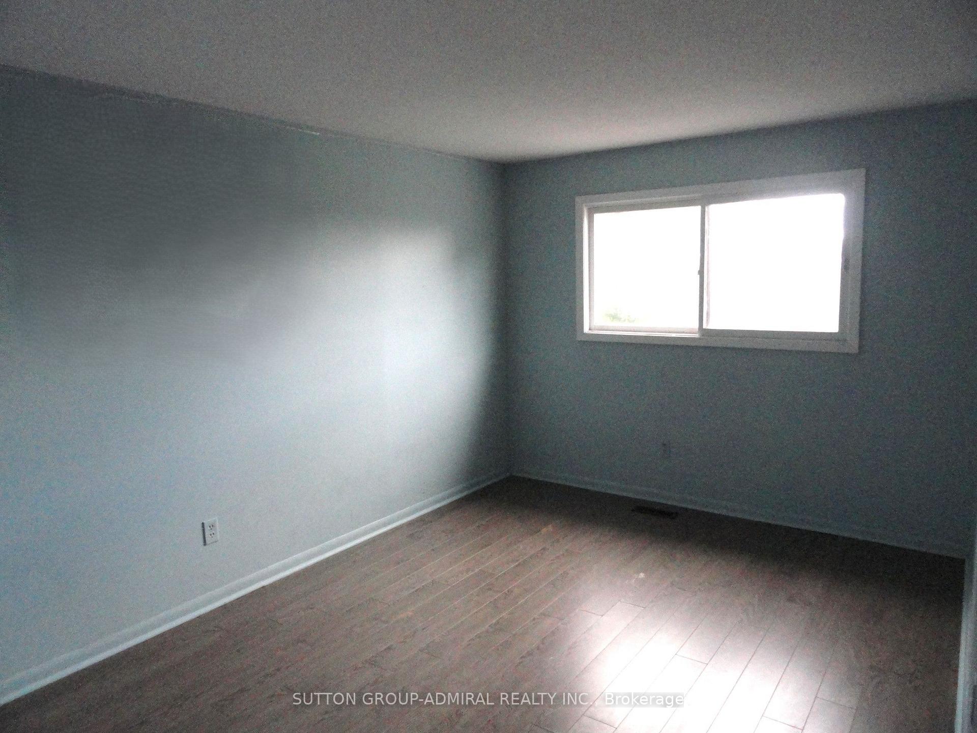 Photo 7 of 228 Royal Salisbury Way, Brampton, Madoc — HOMEH