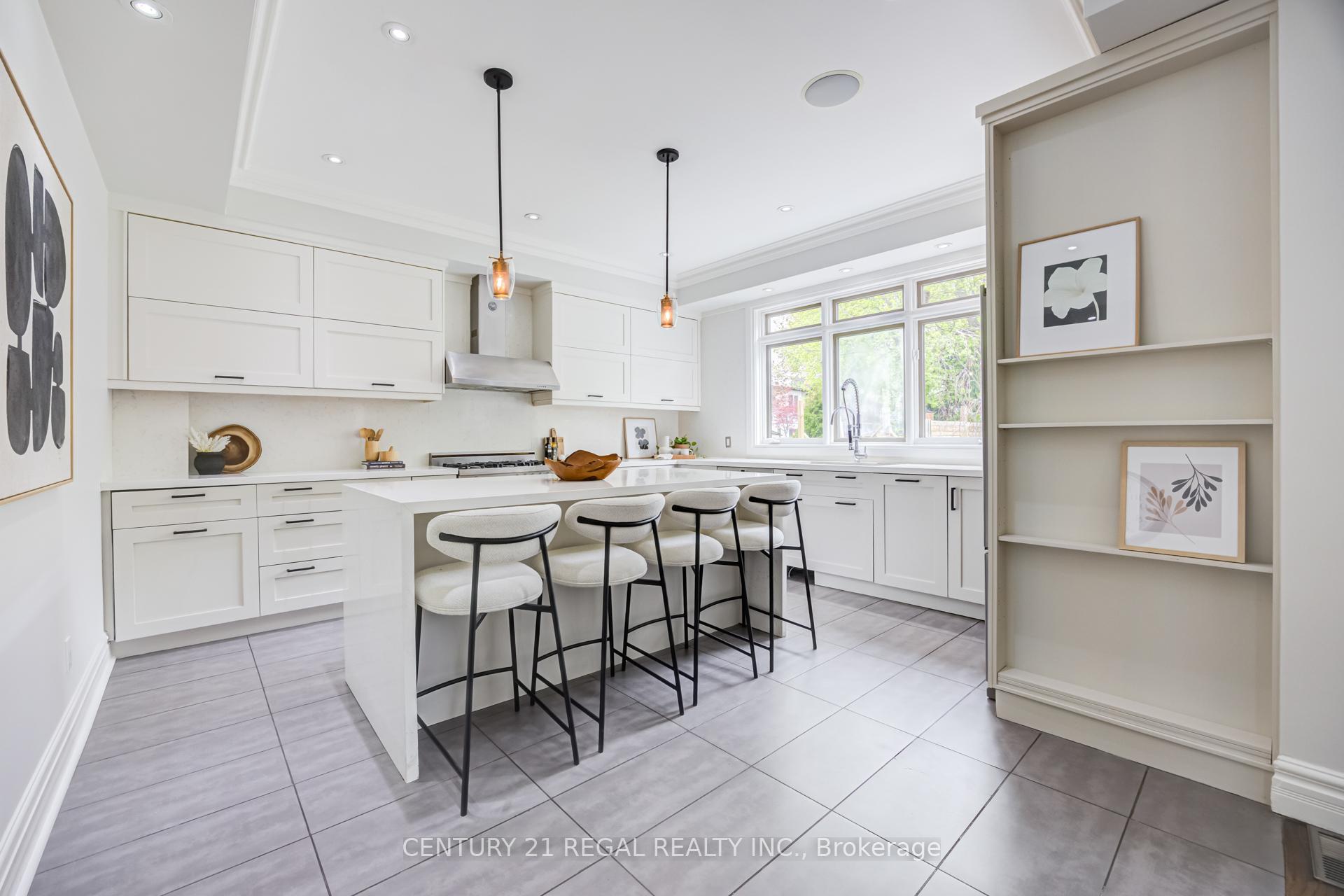 Photo 13 of 38 Mattice Road, Etobicoke, Islington-City Centre West — HOMEH