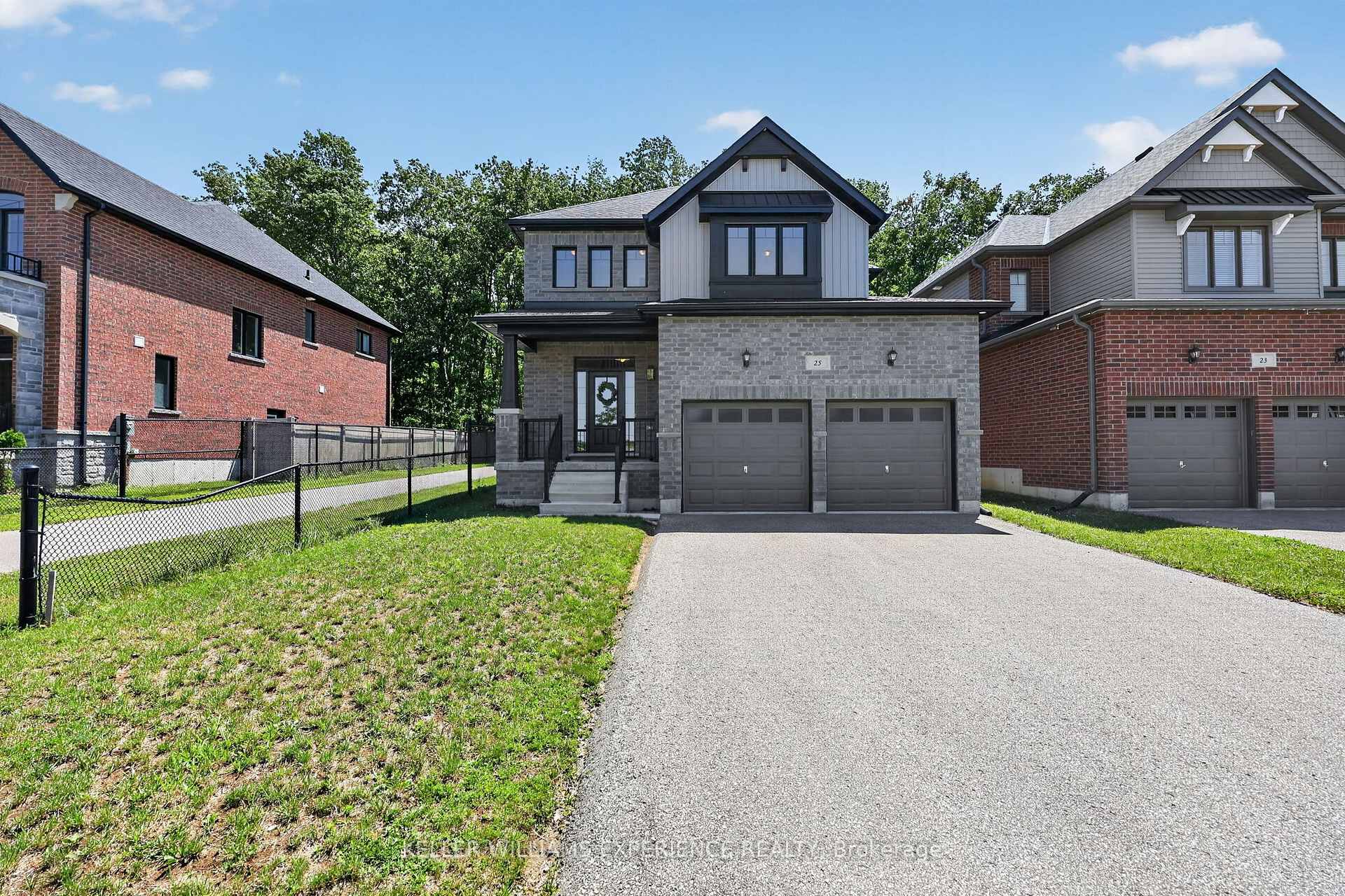 Photo 2 of 25 Atlantis Drive, Orillia — HOMEH
