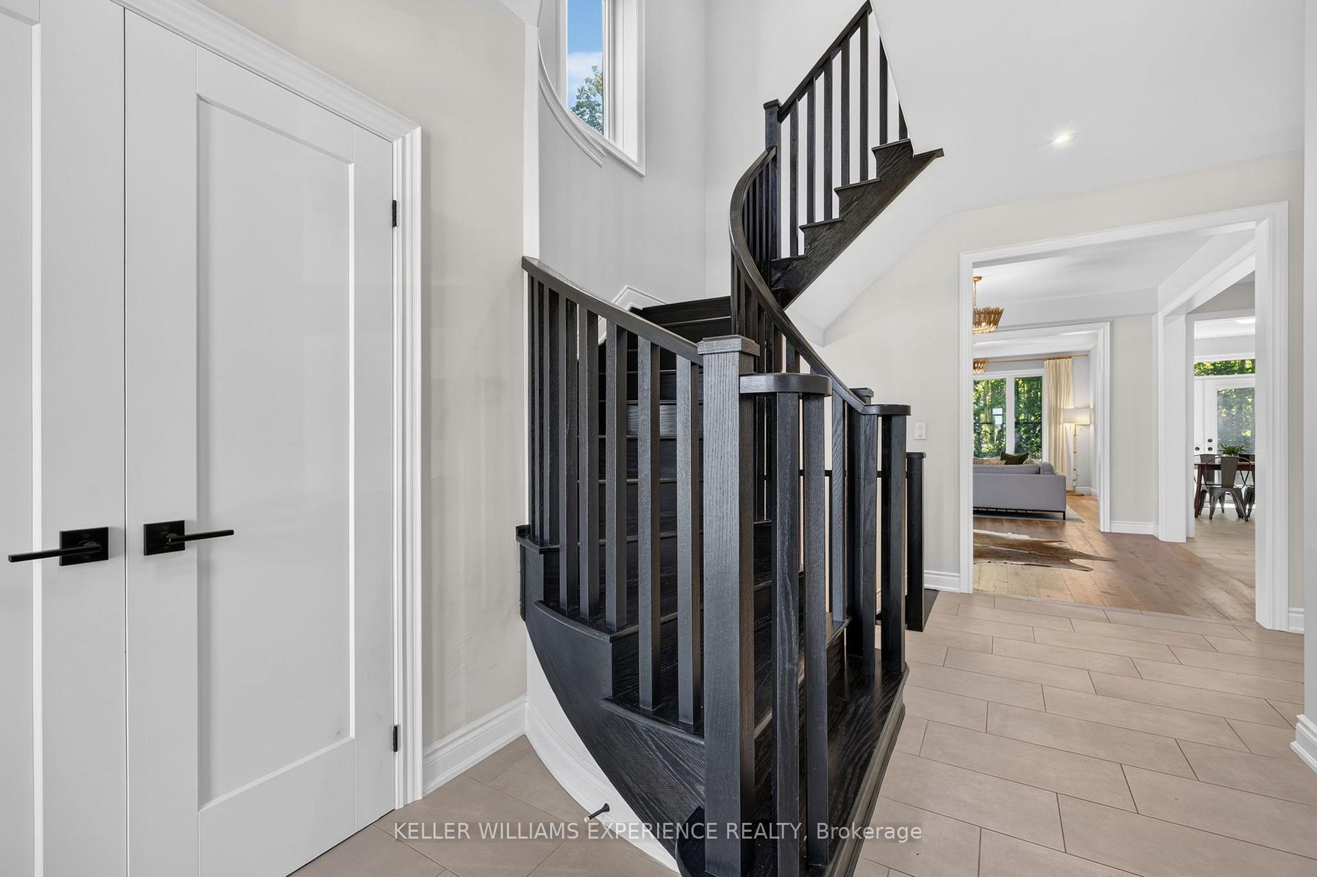 Photo 7 of 25 Atlantis Drive, Orillia — HOMEH