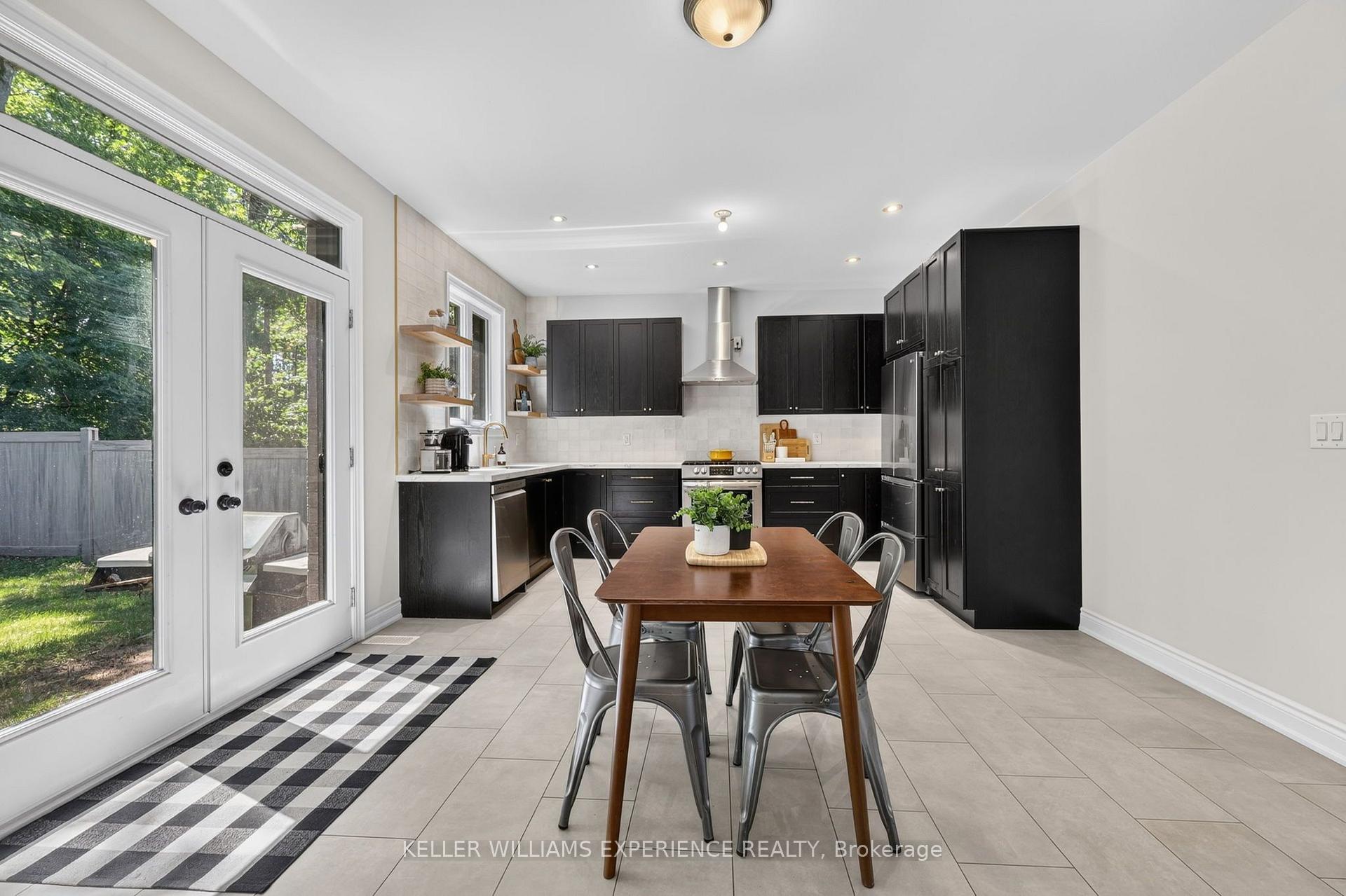 Photo 17 of 25 Atlantis Drive, Orillia — HOMEH