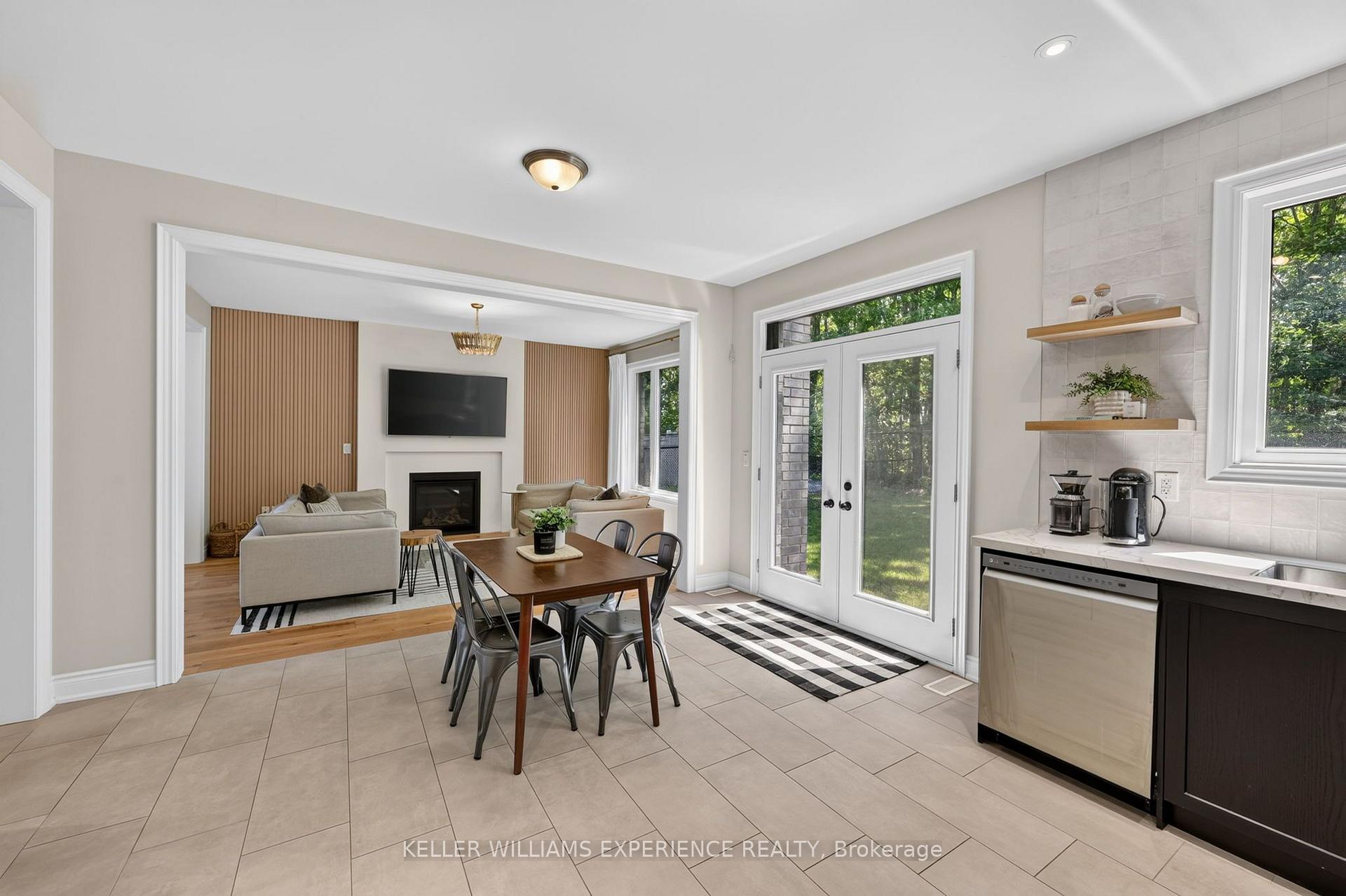 Photo 21 of 25 Atlantis Drive, Orillia — HOMEH