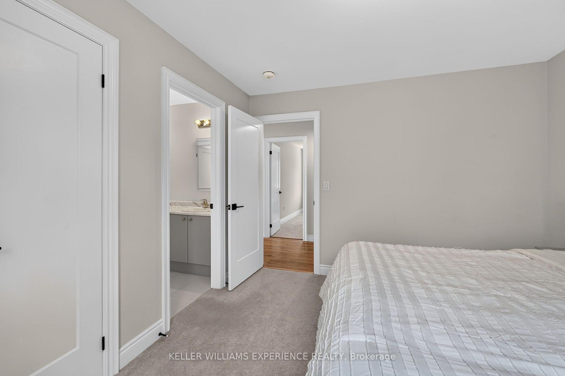 Photo 35 of 25 Atlantis Drive, Orillia — HOMEH