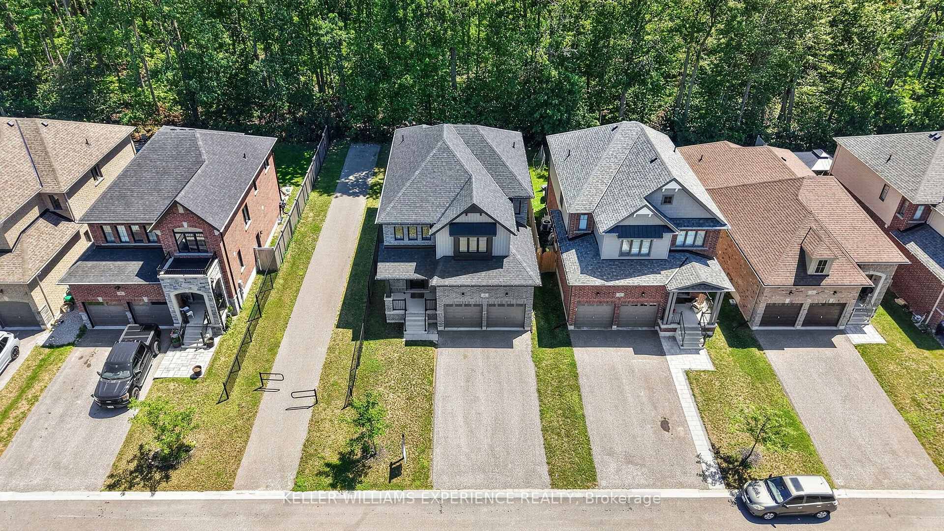 Photo 43 of 25 Atlantis Drive, Orillia — HOMEH