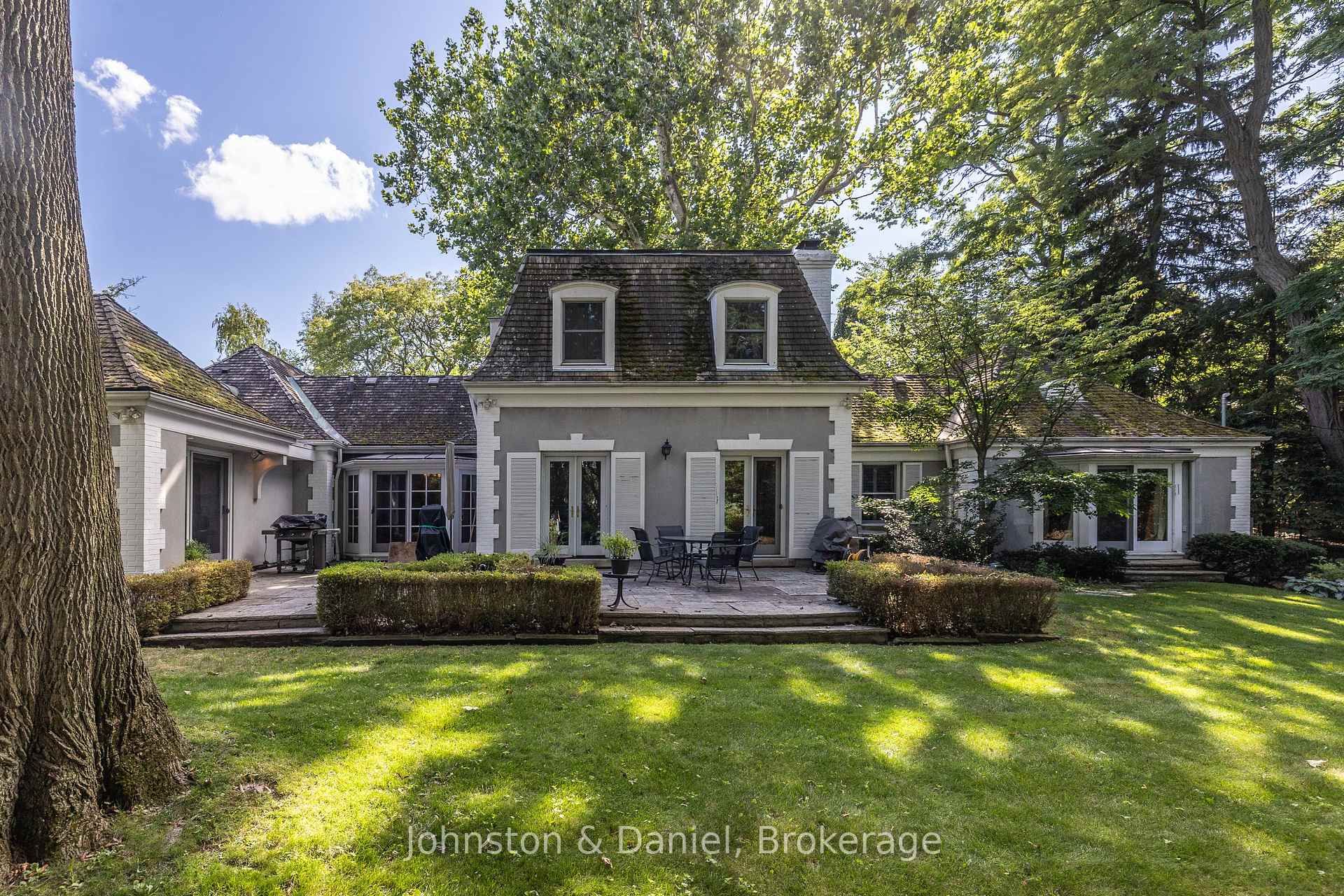 Photo 16 of 89 Ardwold Gate, Toronto, Casa Loma — HOMEH