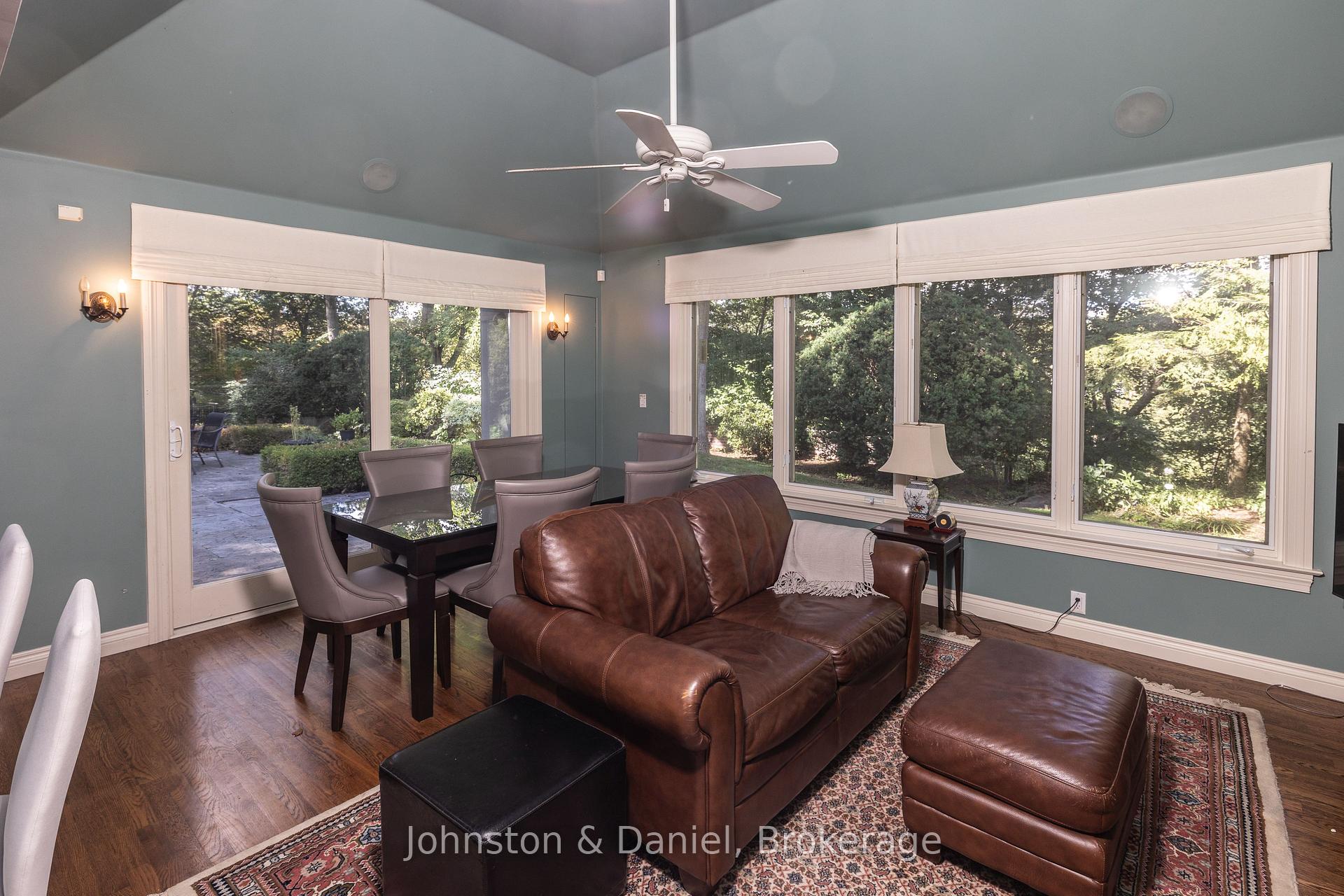 Photo 20 of 89 Ardwold Gate, Toronto, Casa Loma — HOMEH