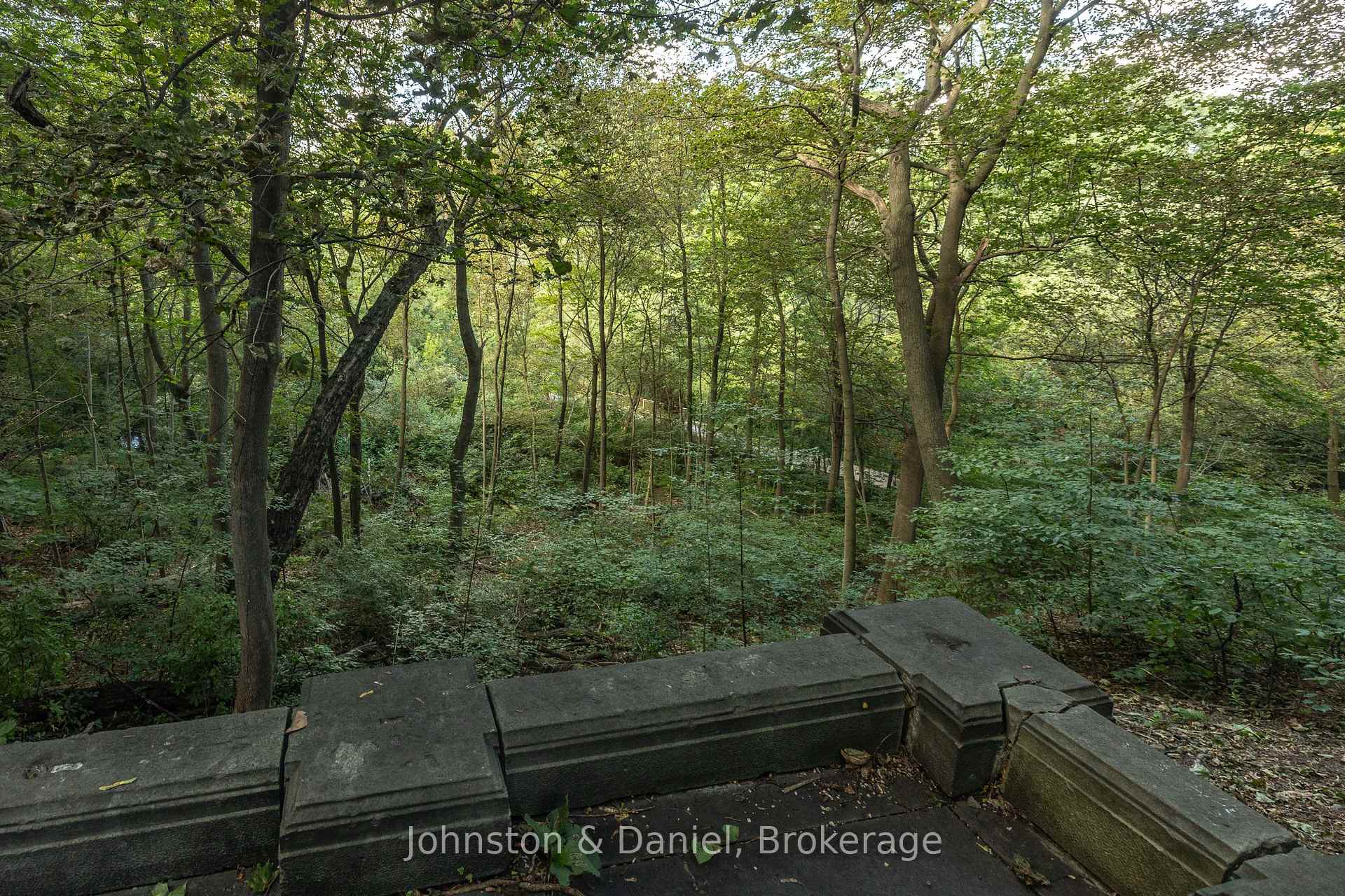 Photo 40 of 89 Ardwold Gate, Toronto, Casa Loma — HOMEH