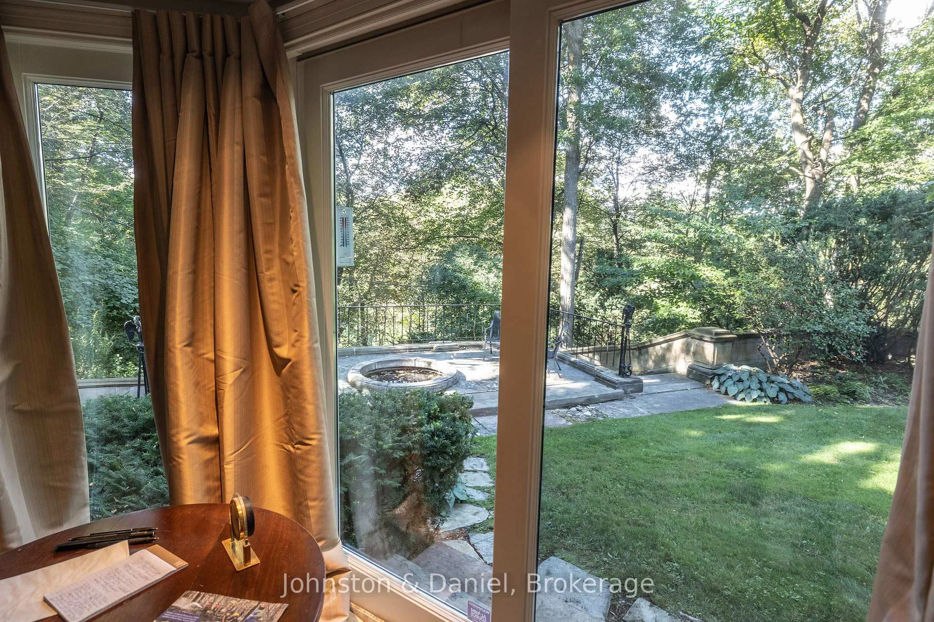 Photo 23 of 89 Ardwold Gate, Toronto, Casa Loma — HOMEH