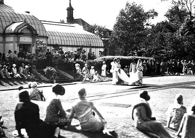 Photo 42 of 89 Ardwold Gate, Toronto, Casa Loma — HOMEH