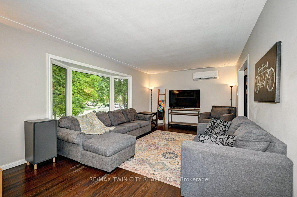 Photo 7 of 163 Chelford Crescent, Waterloo, Lincoln Heights — HOMEH