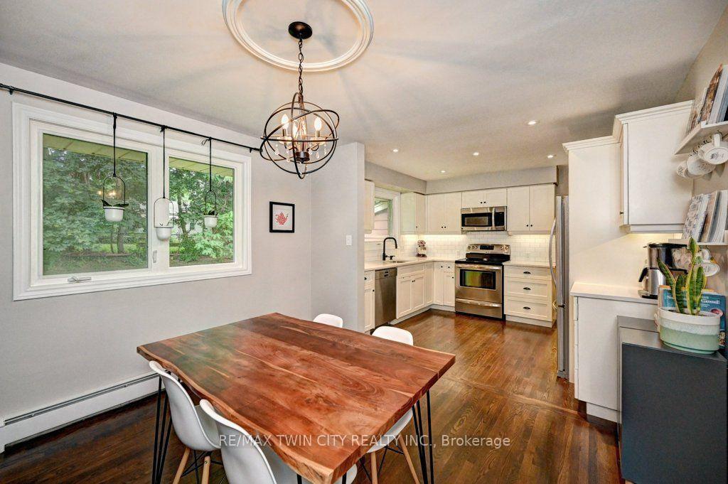 Photo 12 of 163 Chelford Crescent, Waterloo, Lincoln Heights — HOMEH