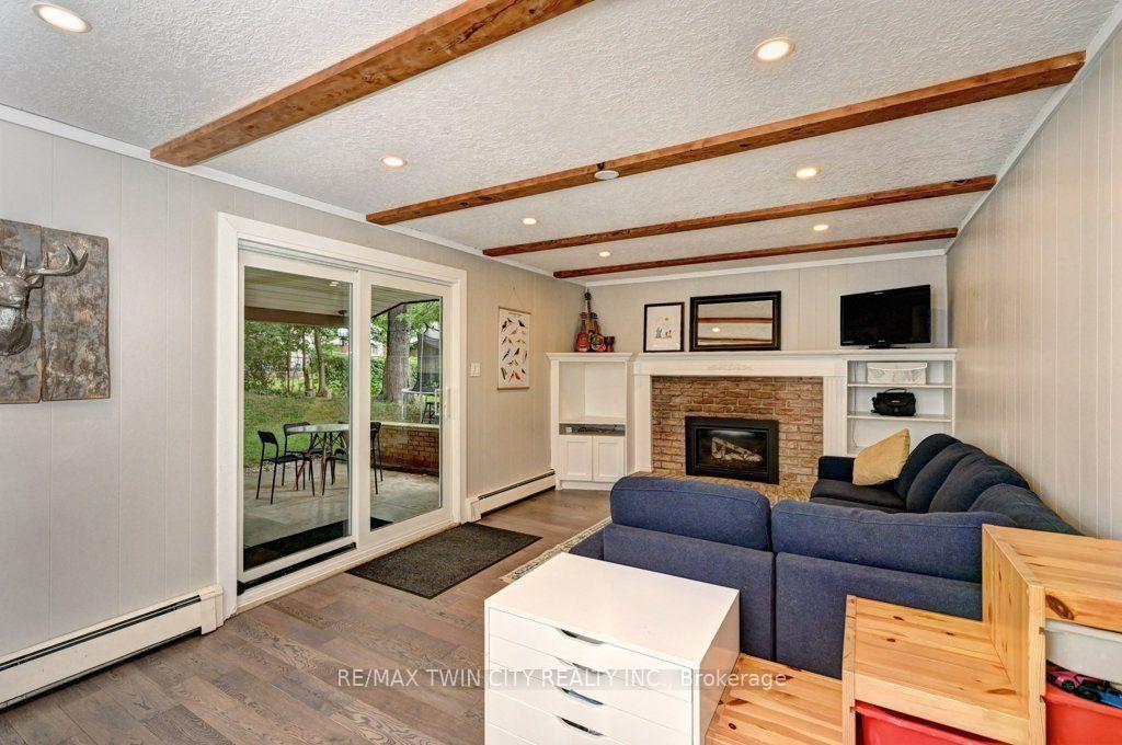 Photo 14 of 163 Chelford Crescent, Waterloo, Lincoln Heights — HOMEH