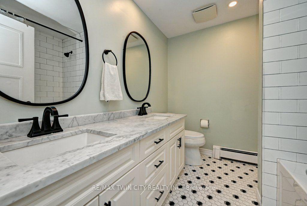 Photo 24 of 163 Chelford Crescent, Waterloo, Lincoln Heights — HOMEH