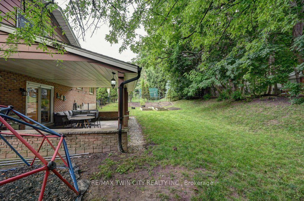 Photo 34 of 163 Chelford Crescent, Waterloo, Lincoln Heights — HOMEH