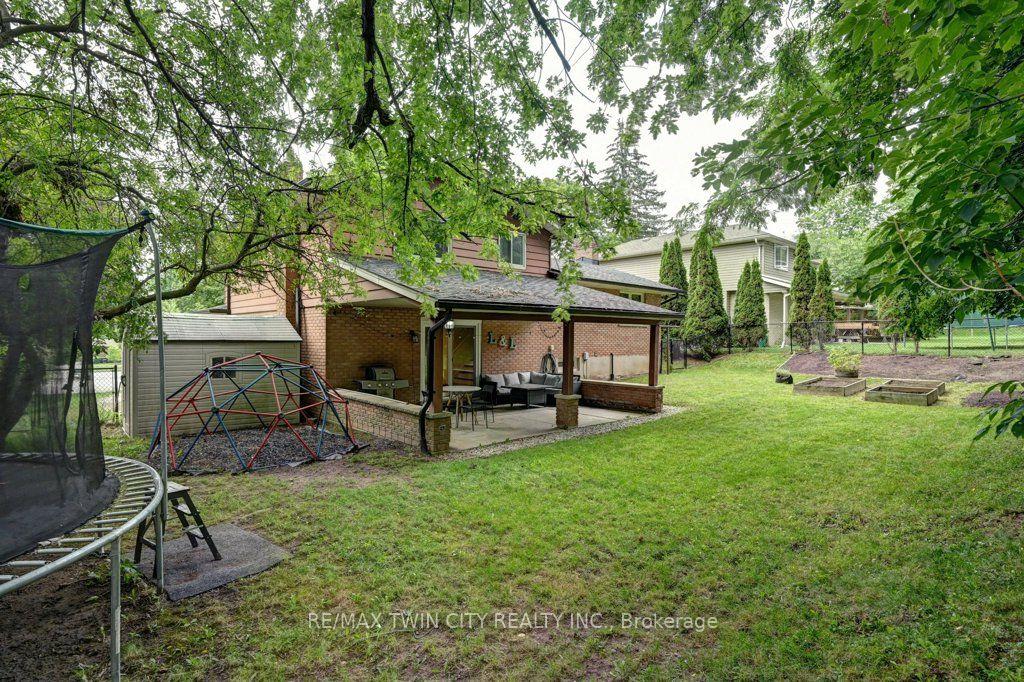 Photo 35 of 163 Chelford Crescent, Waterloo, Lincoln Heights — HOMEH