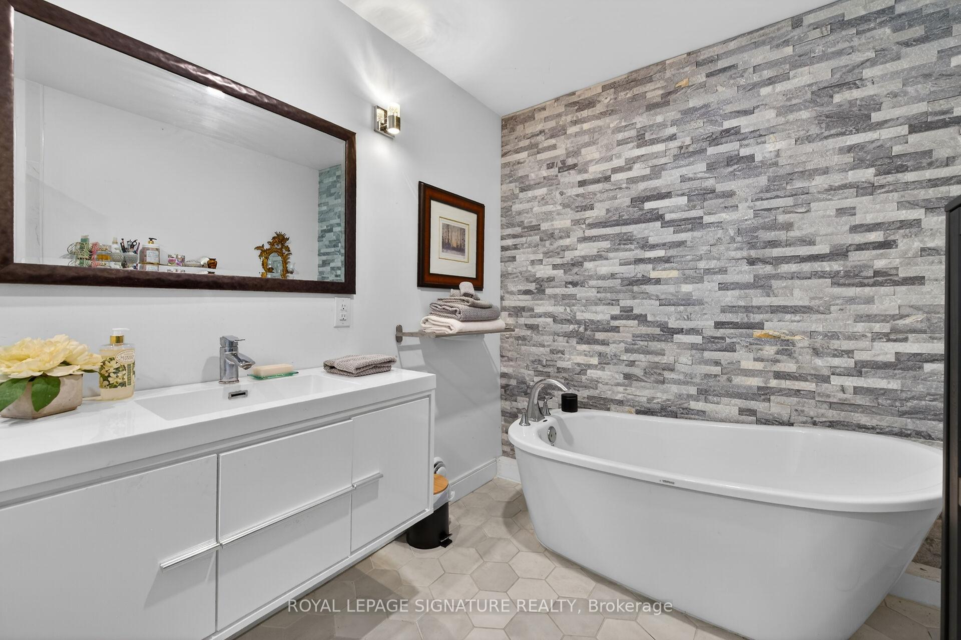 Photo 27 of 393 Marshagan Road, Haldimand, Dunnville — HOMEH