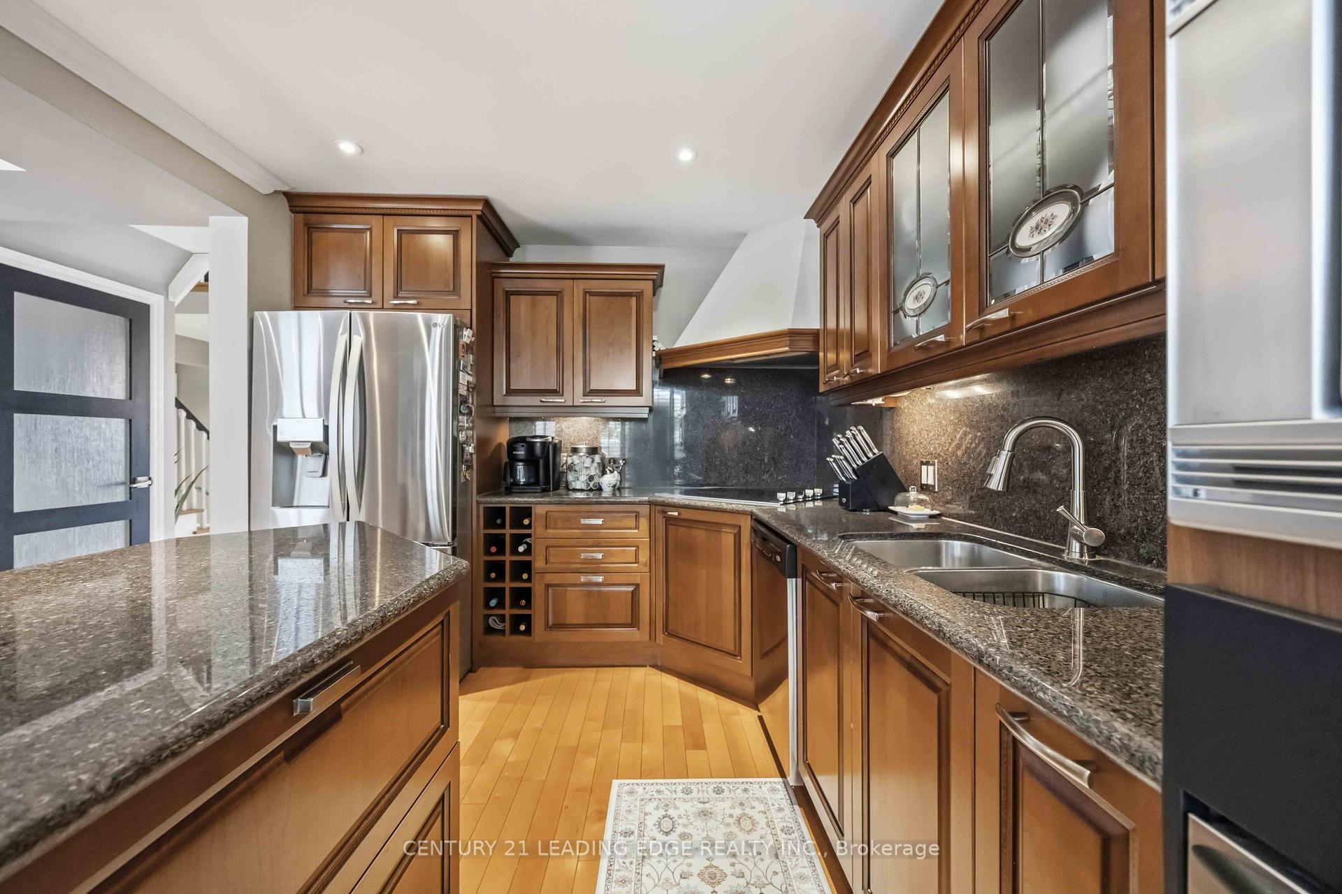 Photo 10 of 272 Senator Street, Pickering, Highbush — HOMEH