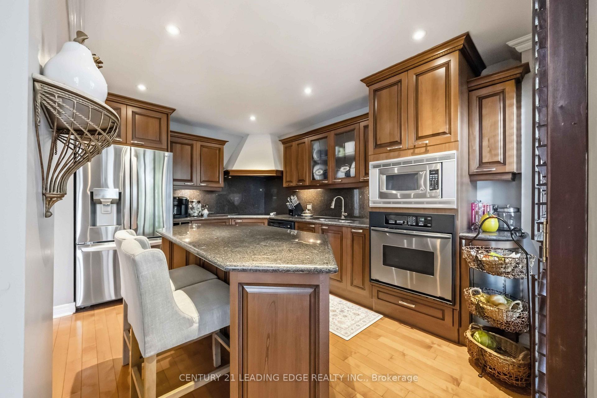Photo 11 of 272 Senator Street, Pickering, Highbush — HOMEH
