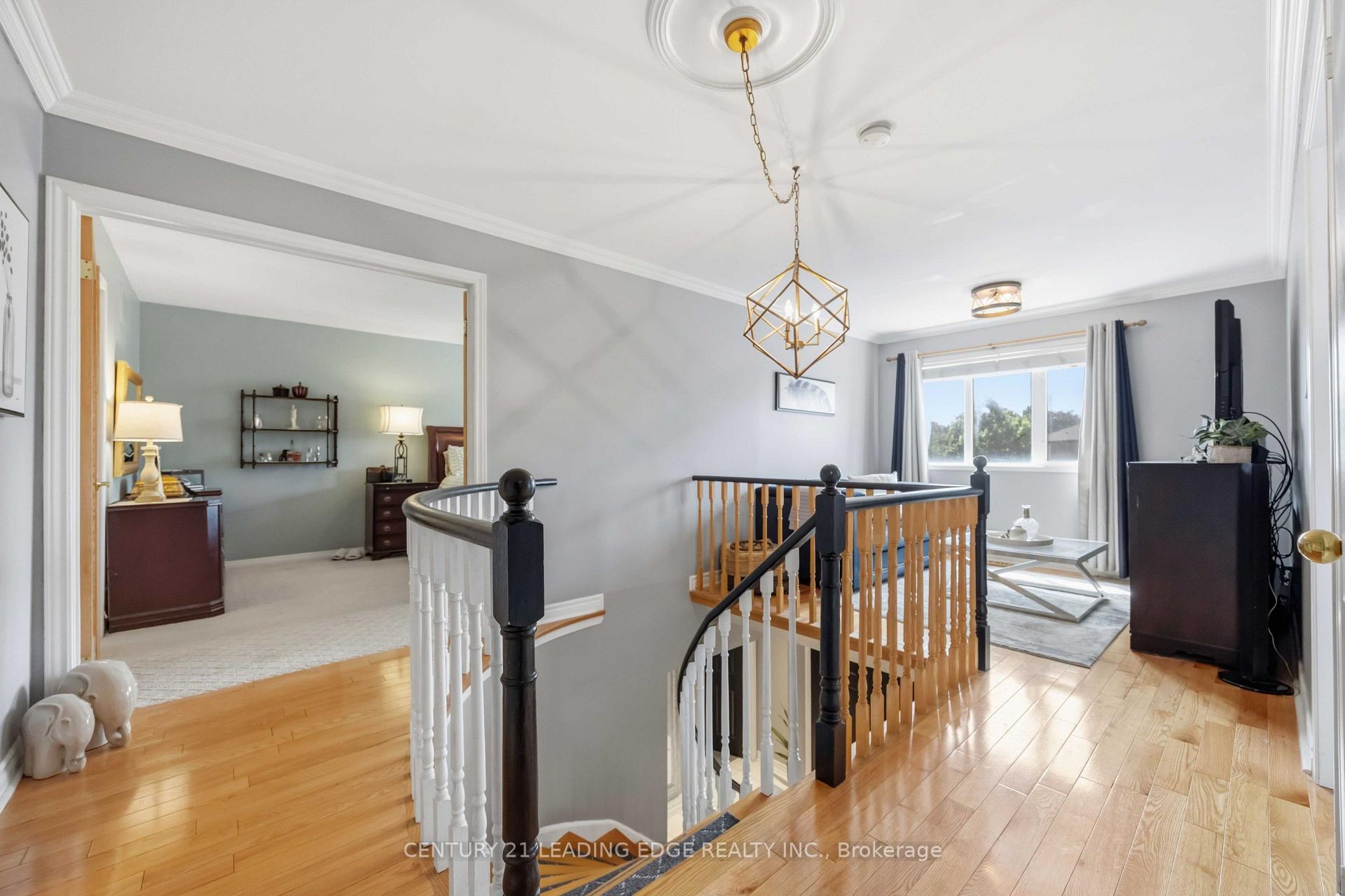 Photo 18 of 272 Senator Street, Pickering, Highbush — HOMEH