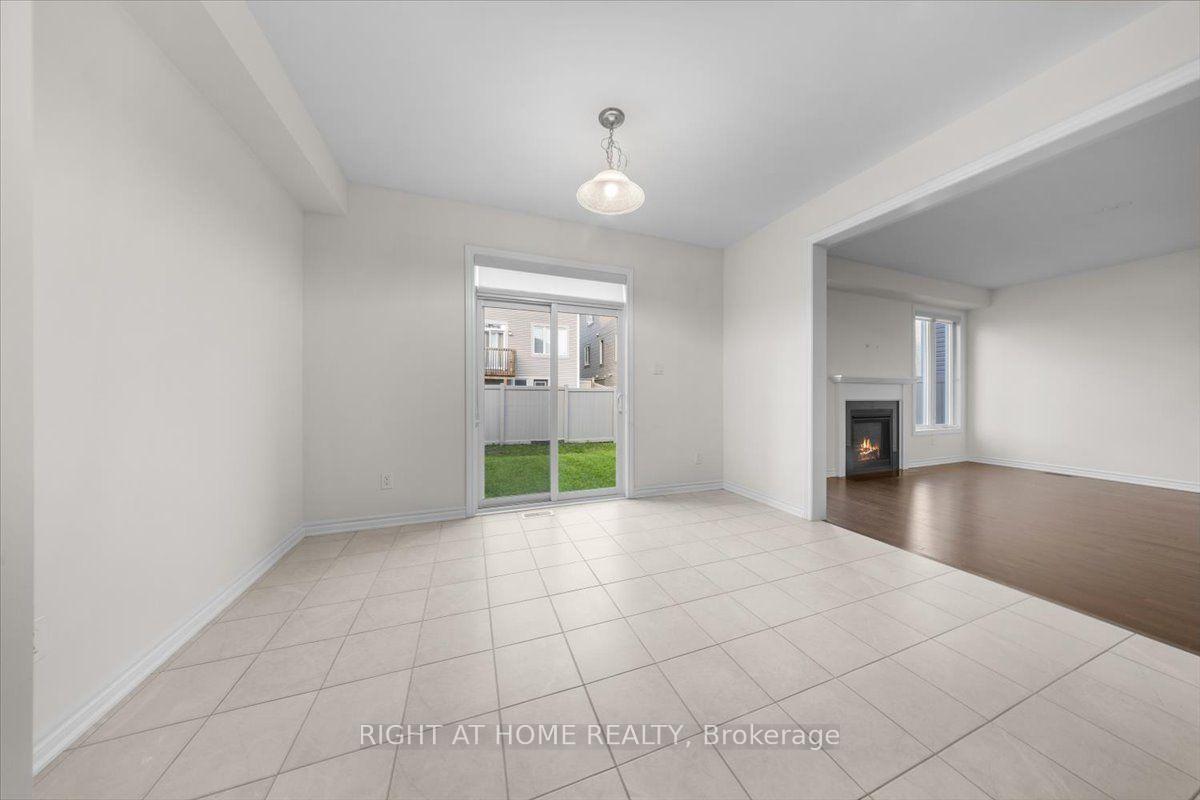 Photo 17 of 605 Silver Spruce Way, Ottawa, Kanata - Emerald Meadows/Trailwest — HOMEH