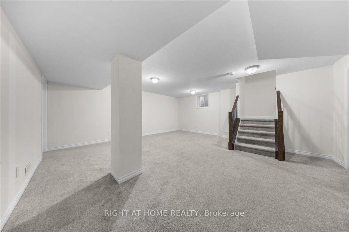 Photo 30 of 605 Silver Spruce Way, Ottawa, Kanata - Emerald Meadows/Trailwest — HOMEH