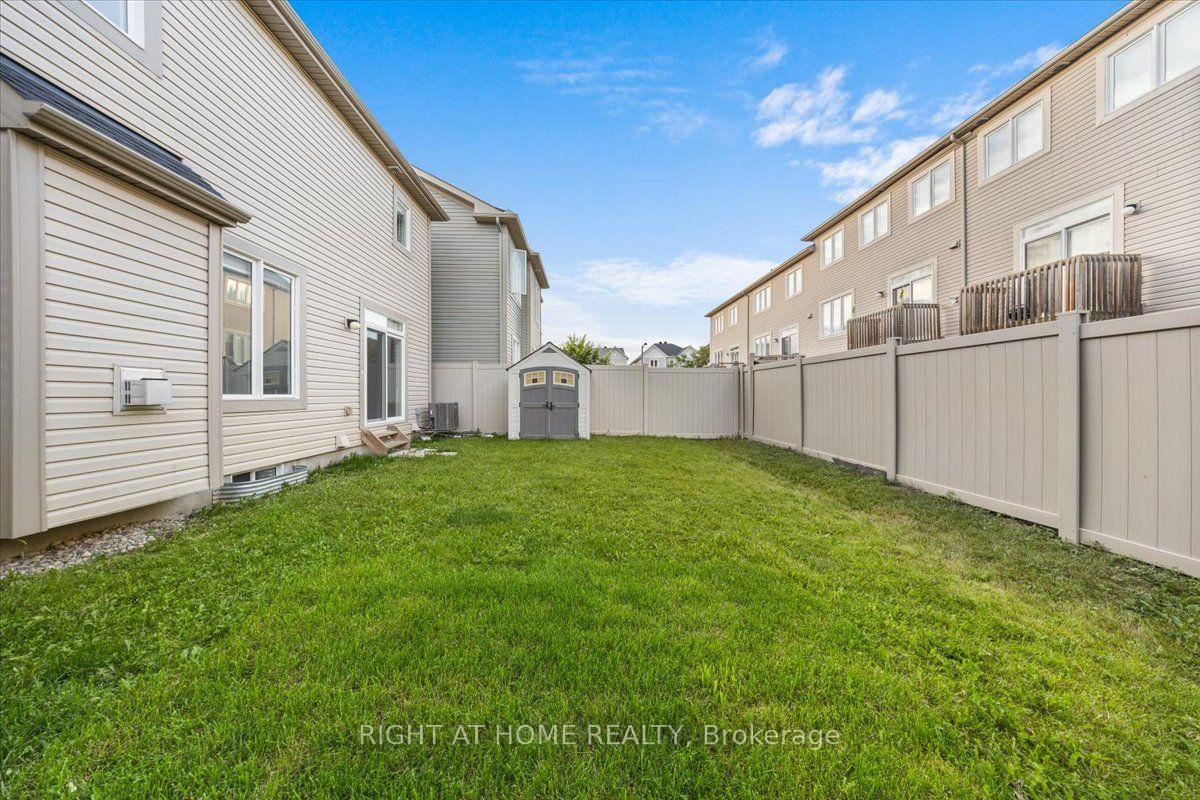 Photo 35 of 605 Silver Spruce Way, Ottawa, Kanata - Emerald Meadows/Trailwest — HOMEH