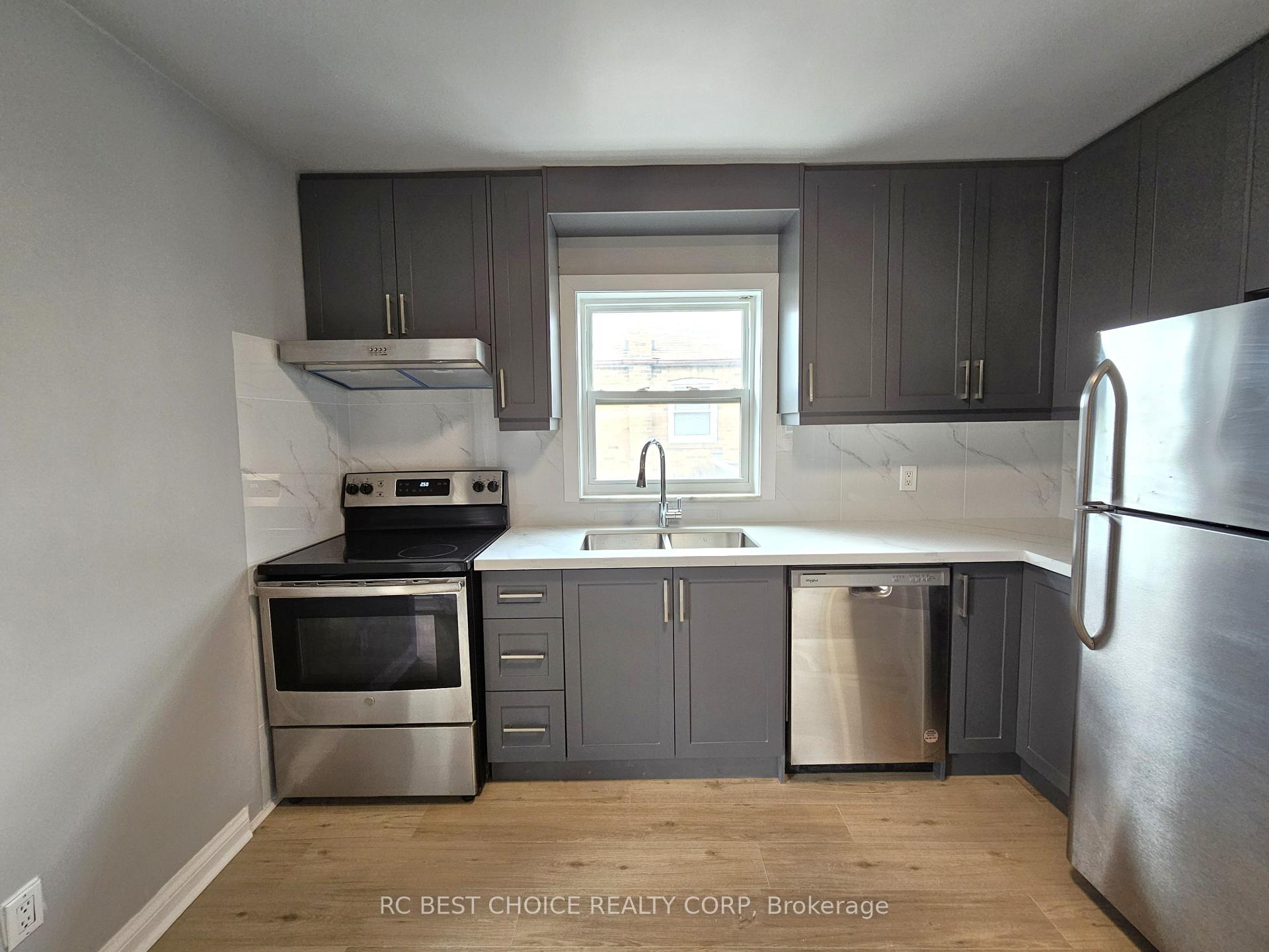 Photo 13 of Unit Main, 45 Mayall Avenue, North York, Downsview-Roding-CFB — HOMEH