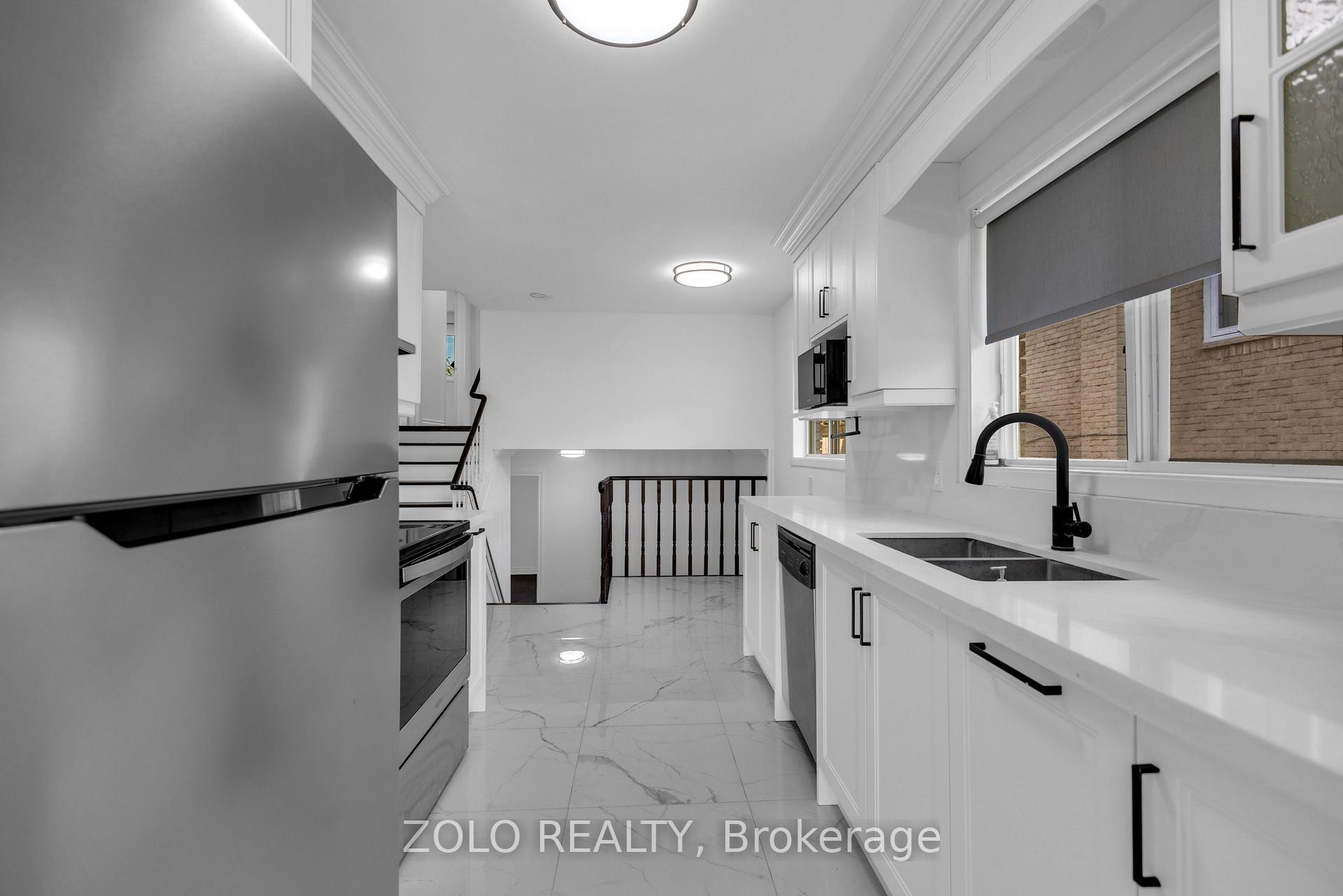 Photo 14 of 43 Davies Crescent, Barrie, Grove East — HOMEH